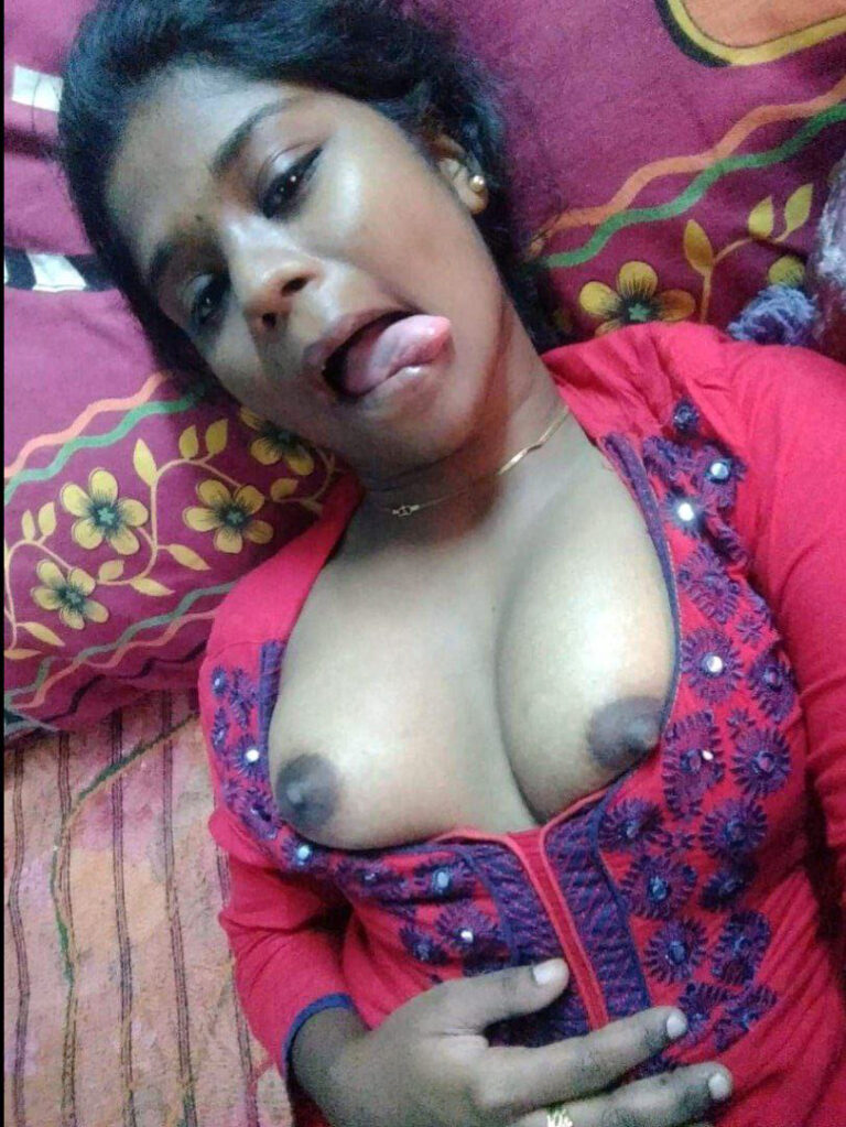 Tamil Black Bebe Showind Nude
