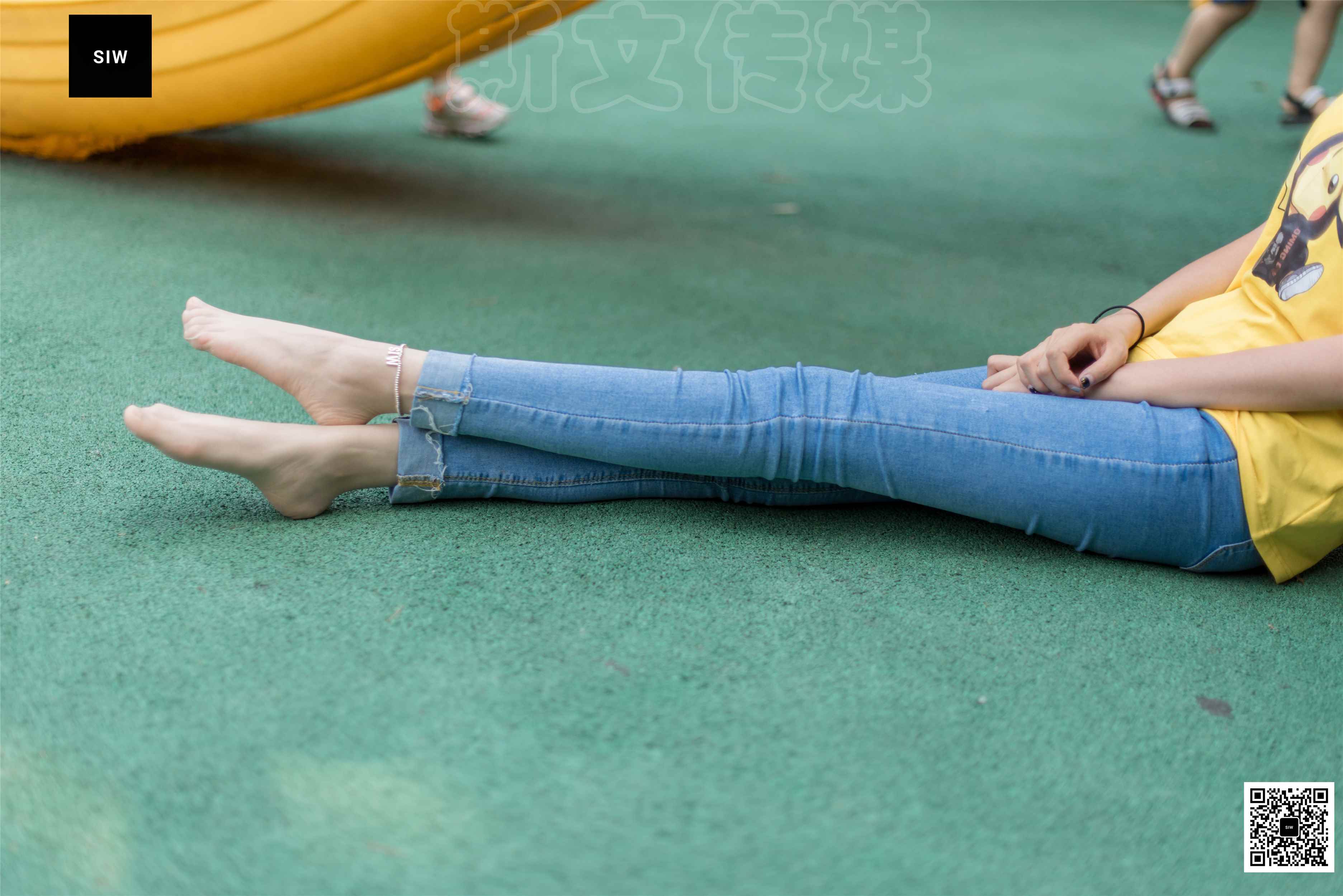 China Beauty Legs and feet 43