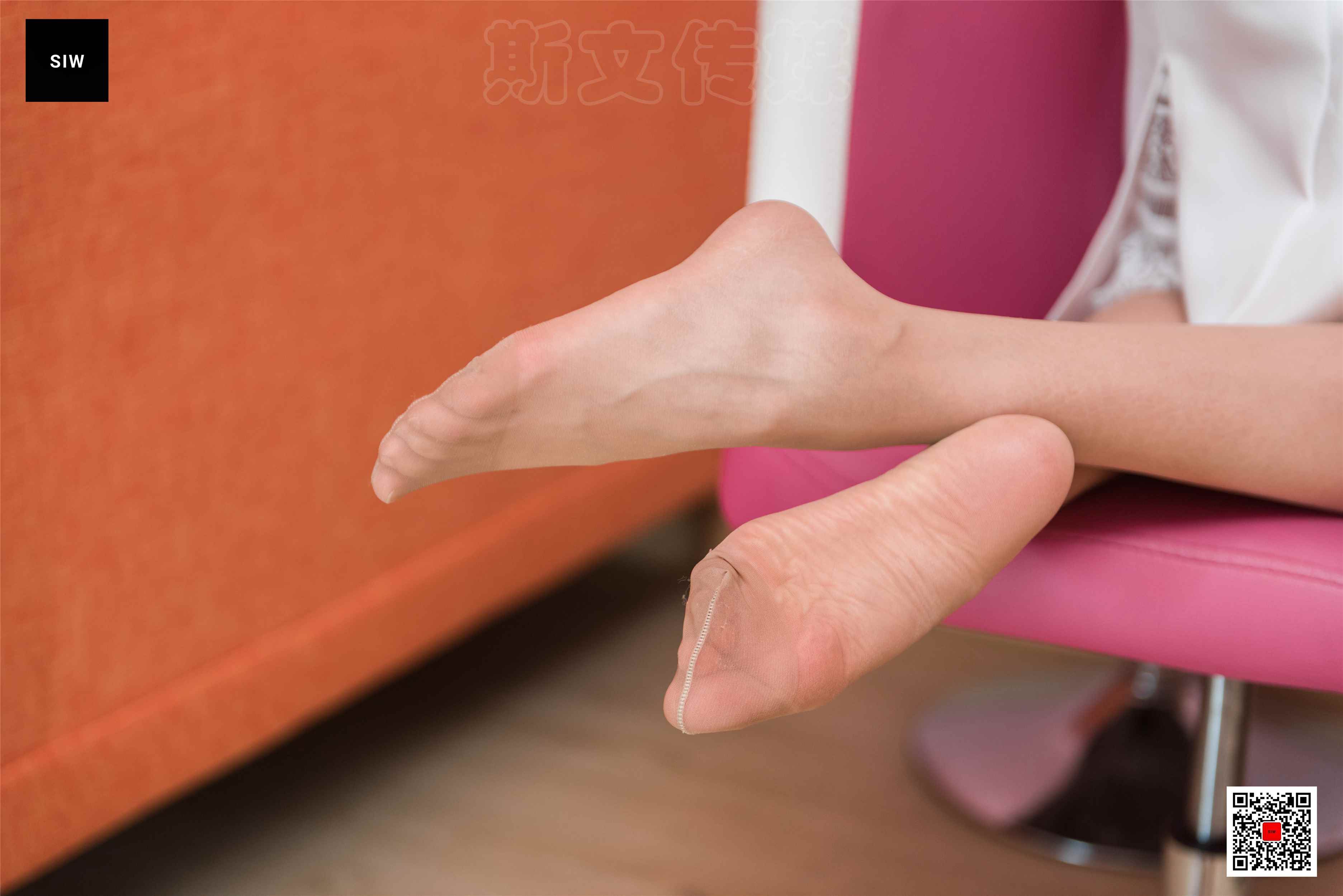 China Beauty Legs and feet 44