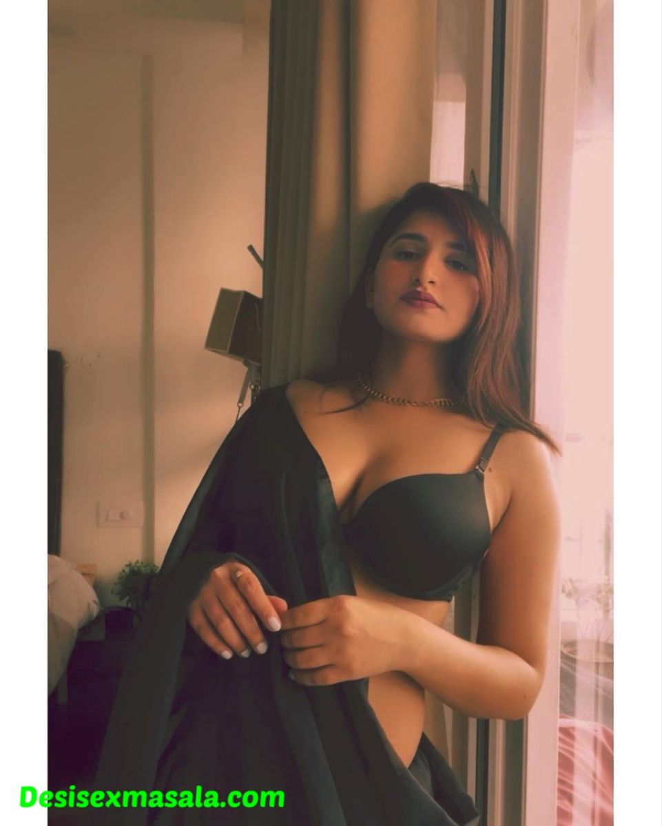 Poonam Pandey nude pics collections