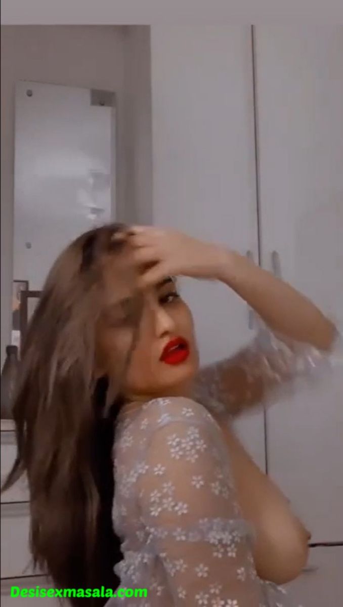 Poonam Pandey nude pics collections