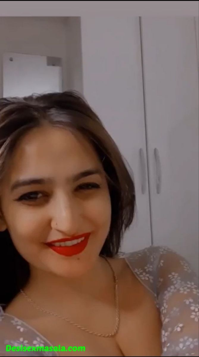 Poonam Pandey nude pics collections