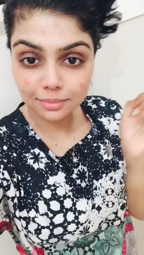 Muslim Slut Showing Big Boobs