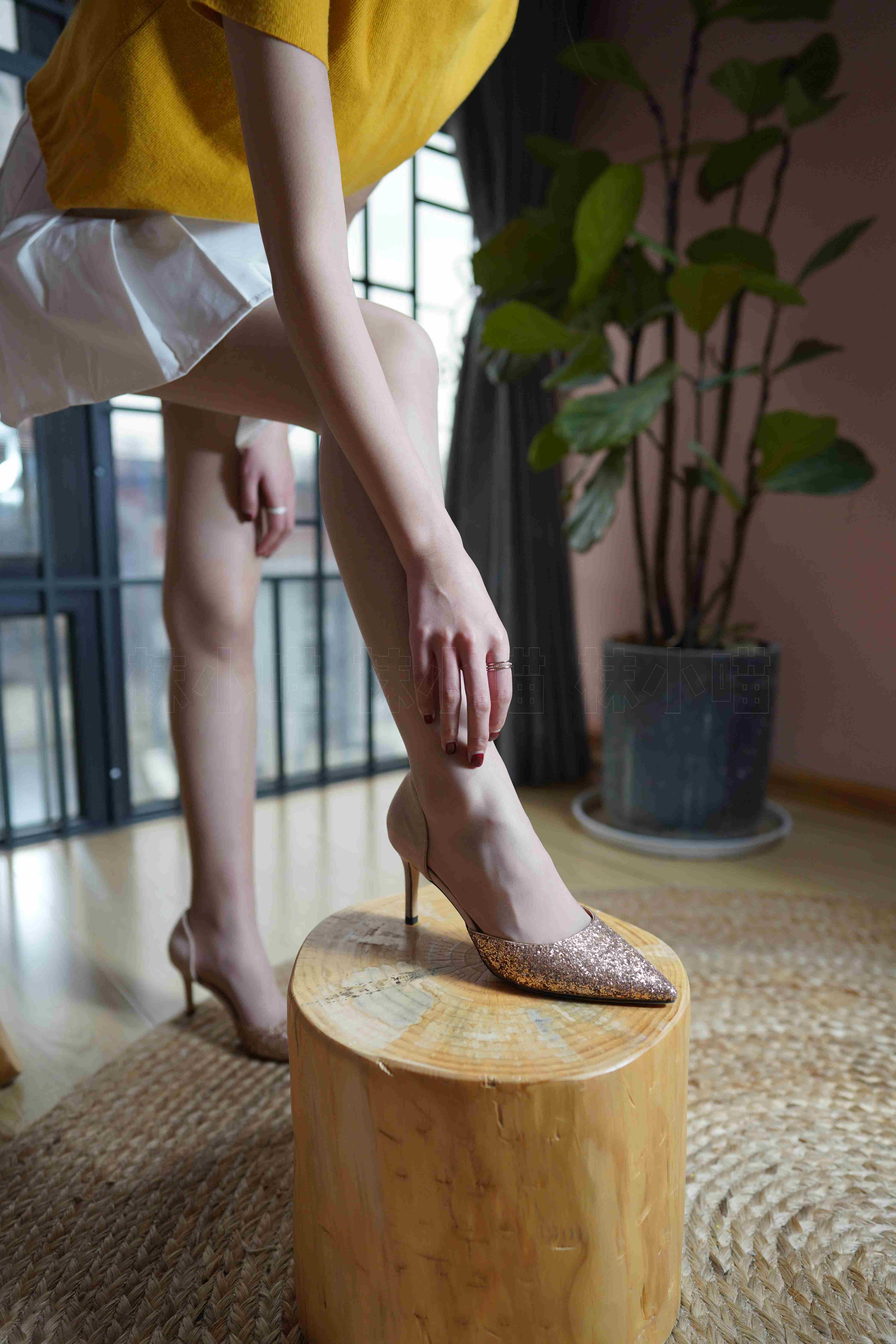 China Beauty Legs and feet 65