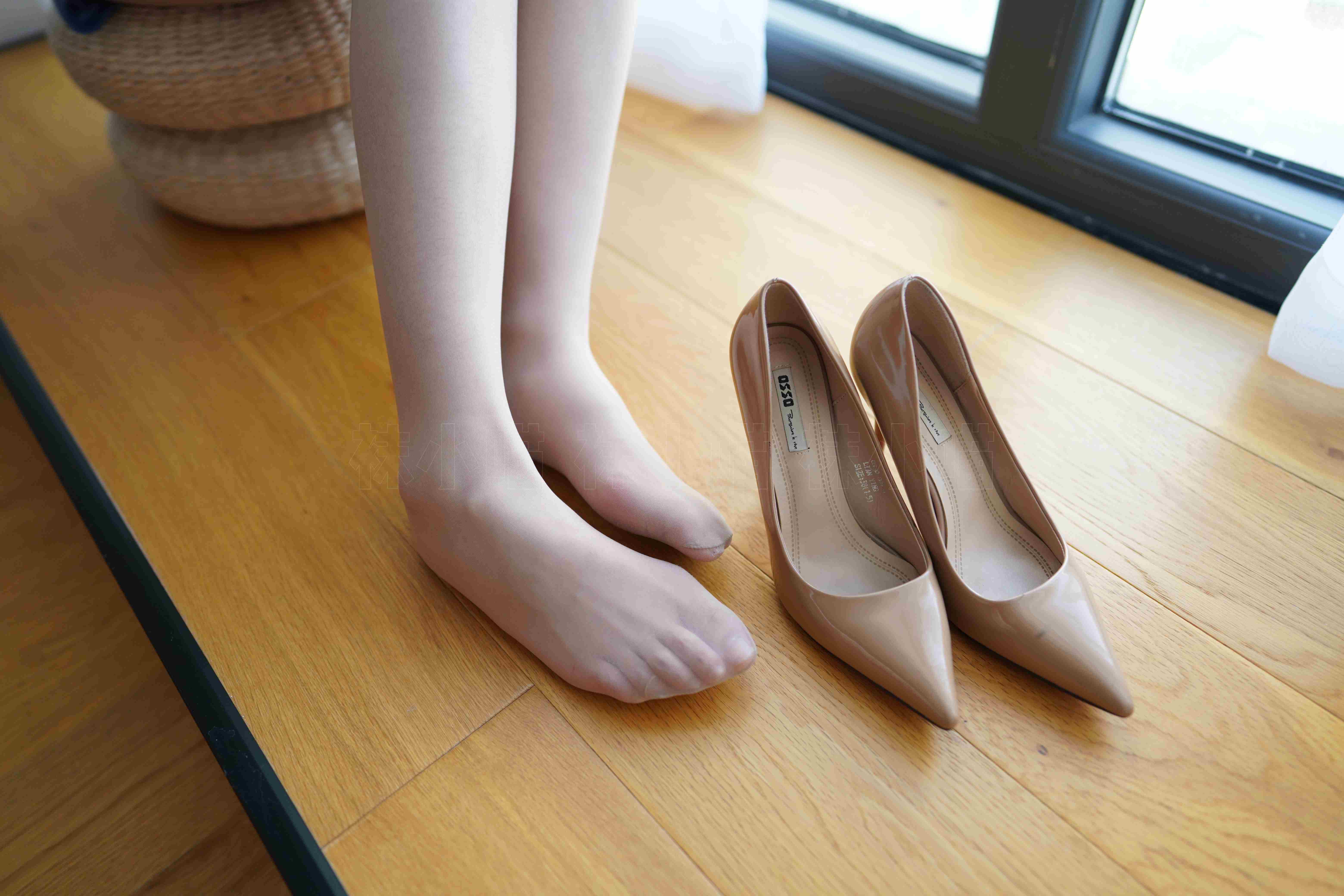 China Beauty Legs and feet 66