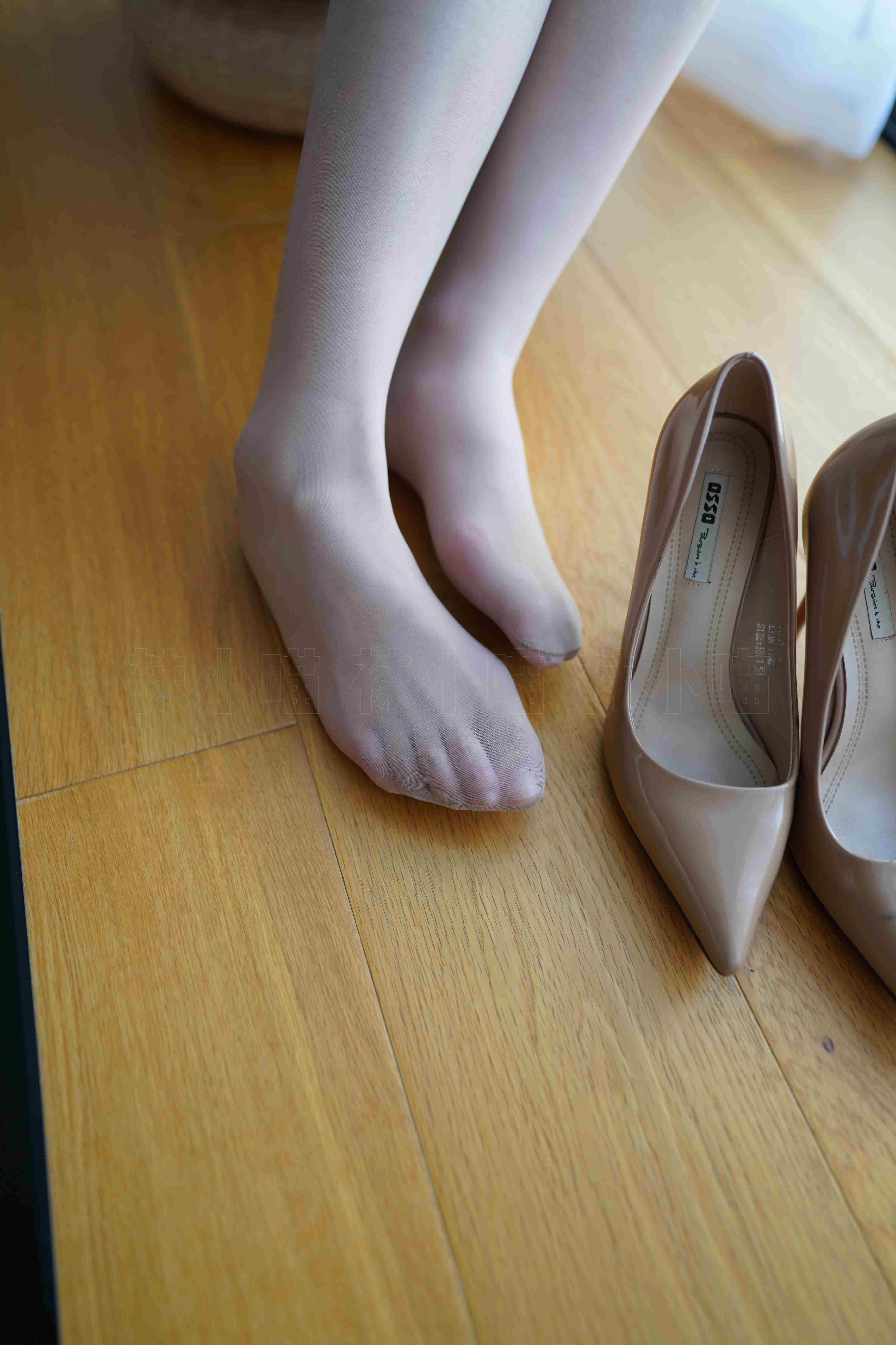 China Beauty Legs and feet 66