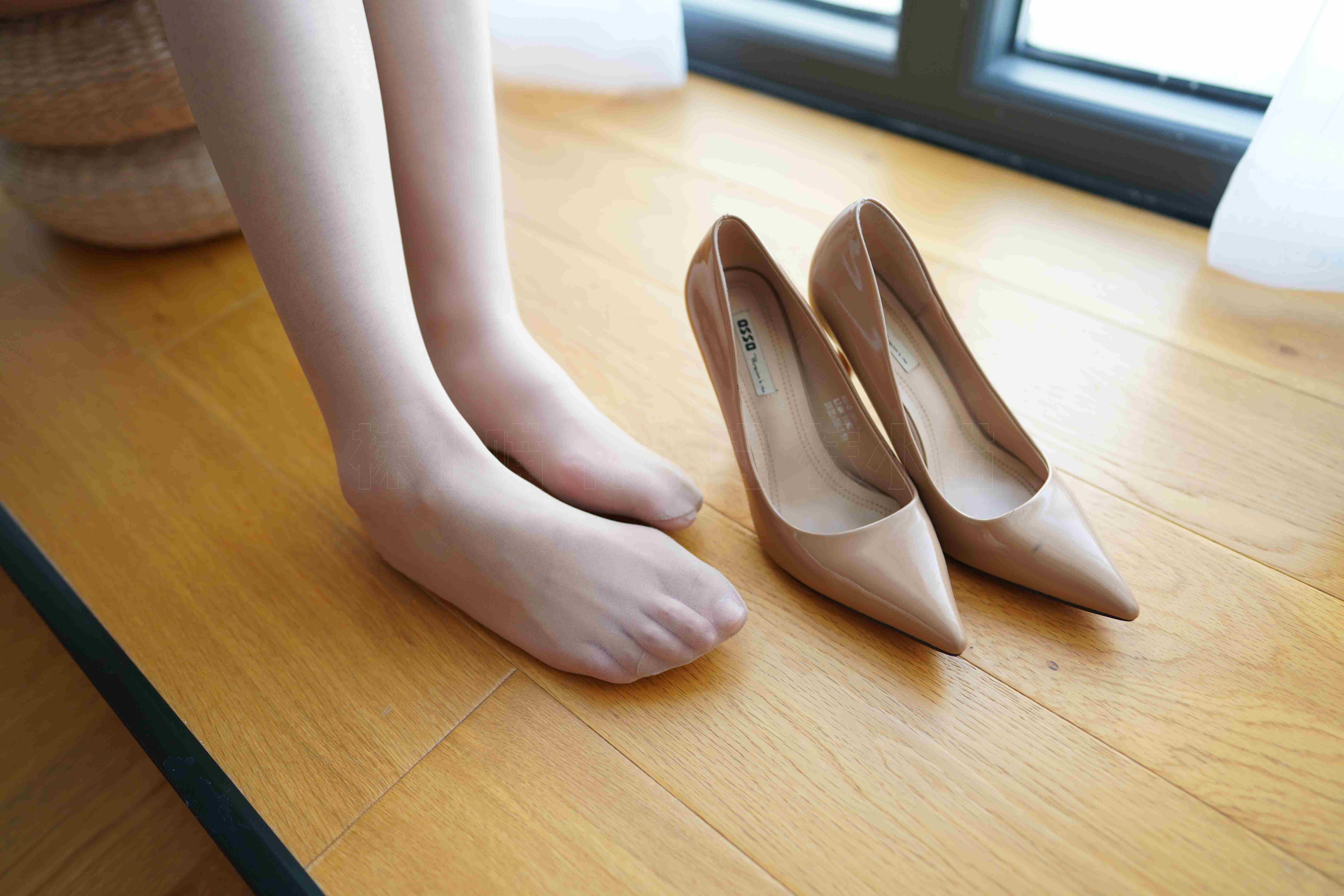 China Beauty Legs and feet 66