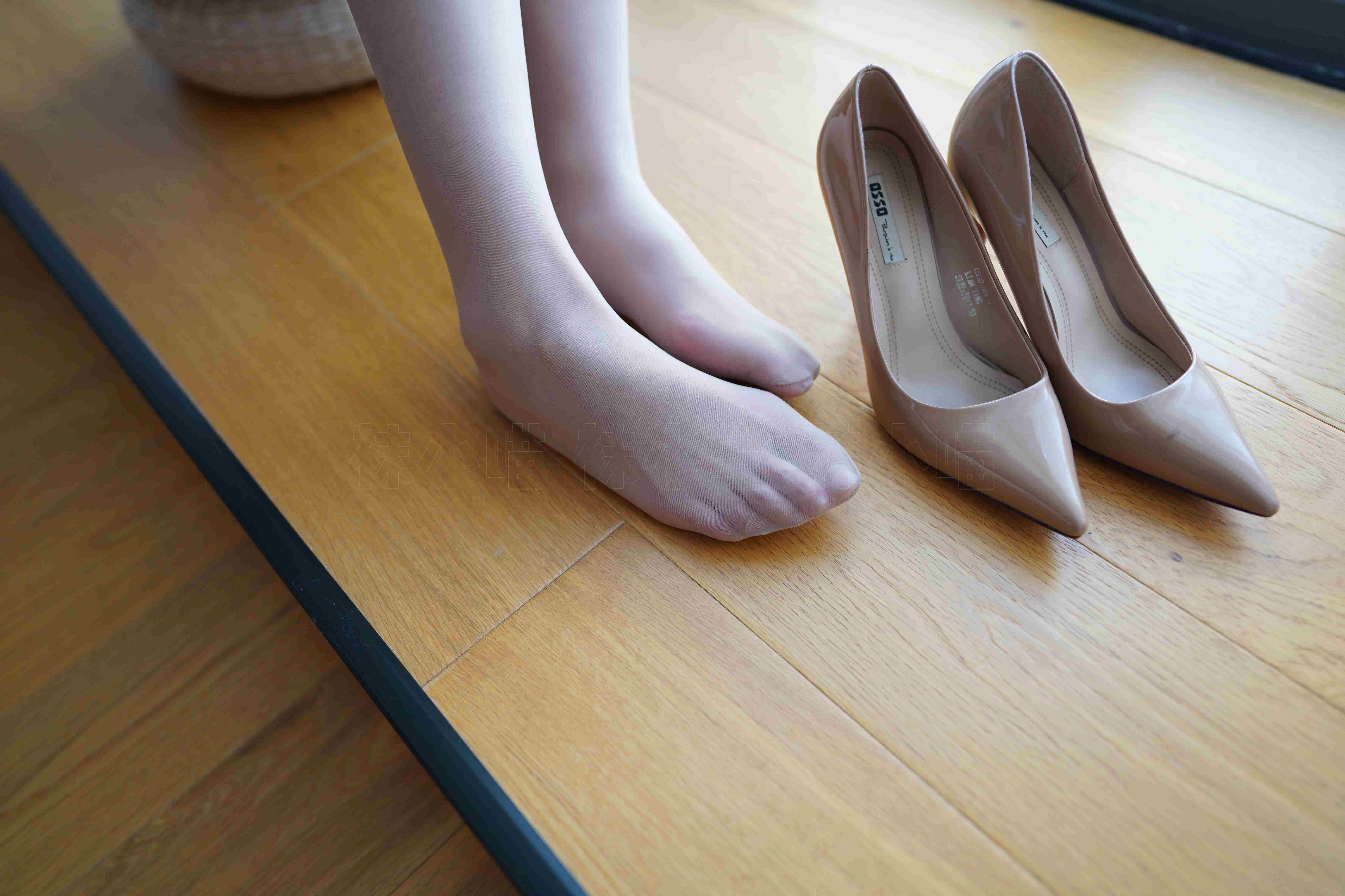 China Beauty Legs and feet 66