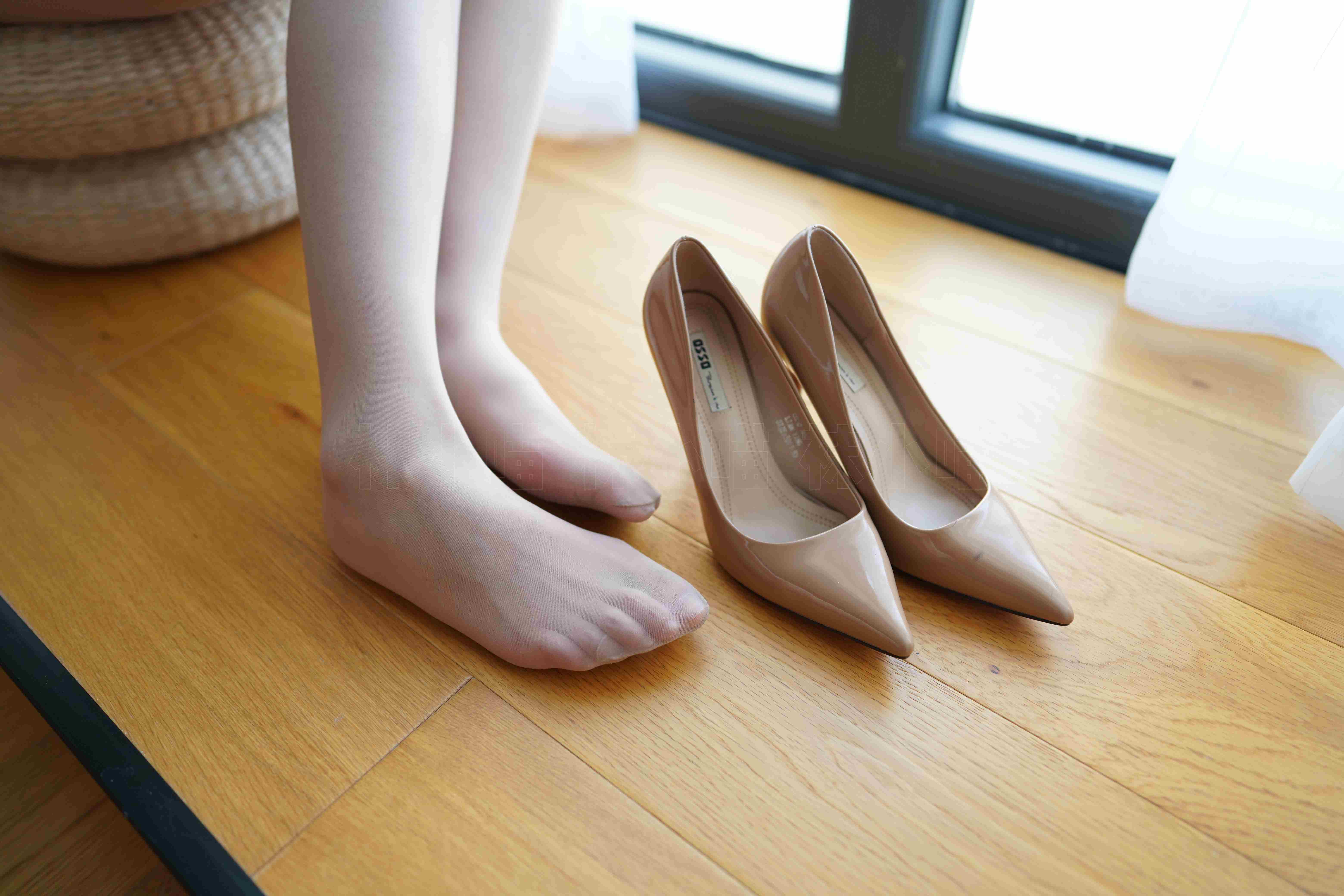 China Beauty Legs and feet 66