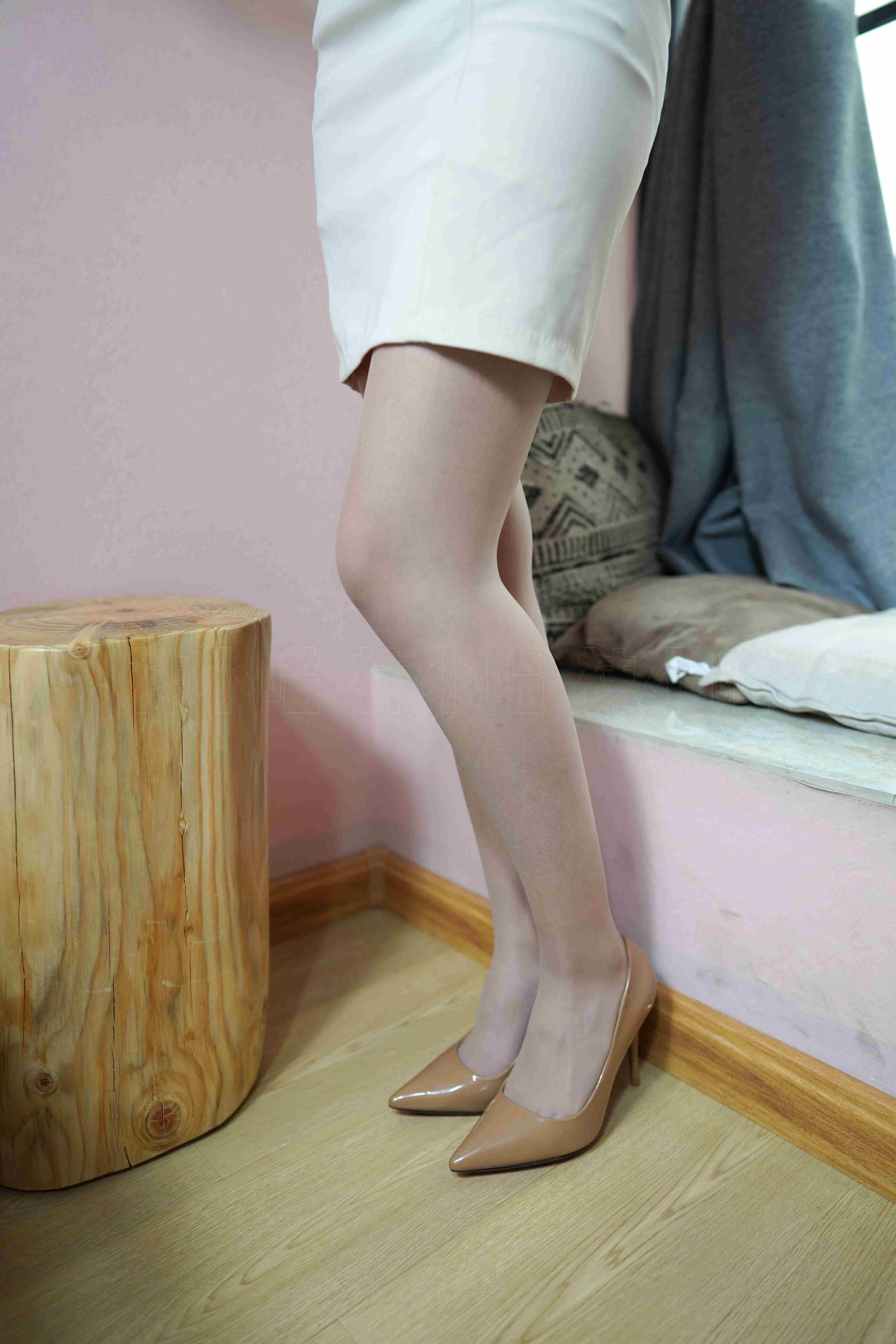 China Beauty Legs and feet 68