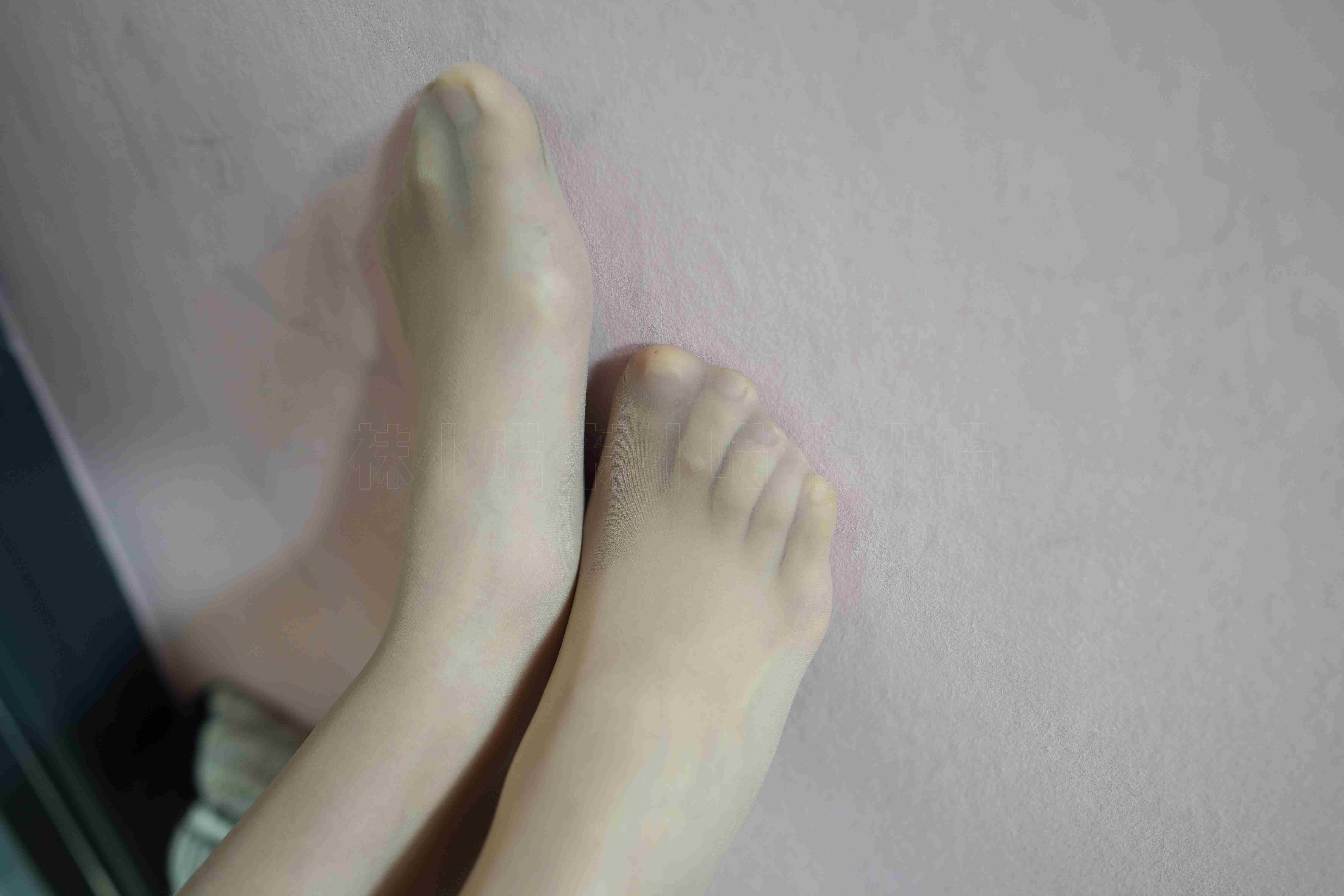 China Beauty Legs and feet 68