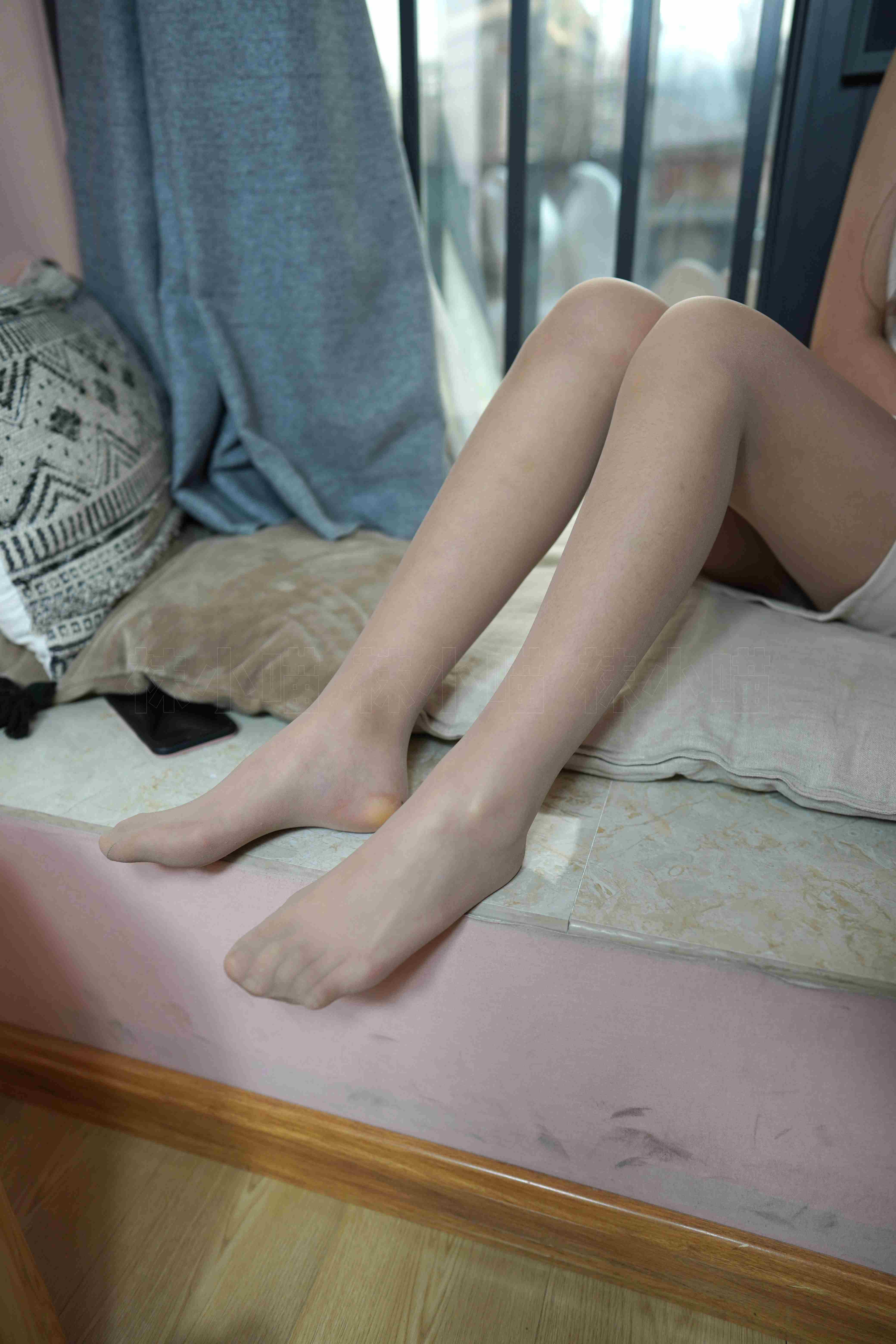 China Beauty Legs and feet 68