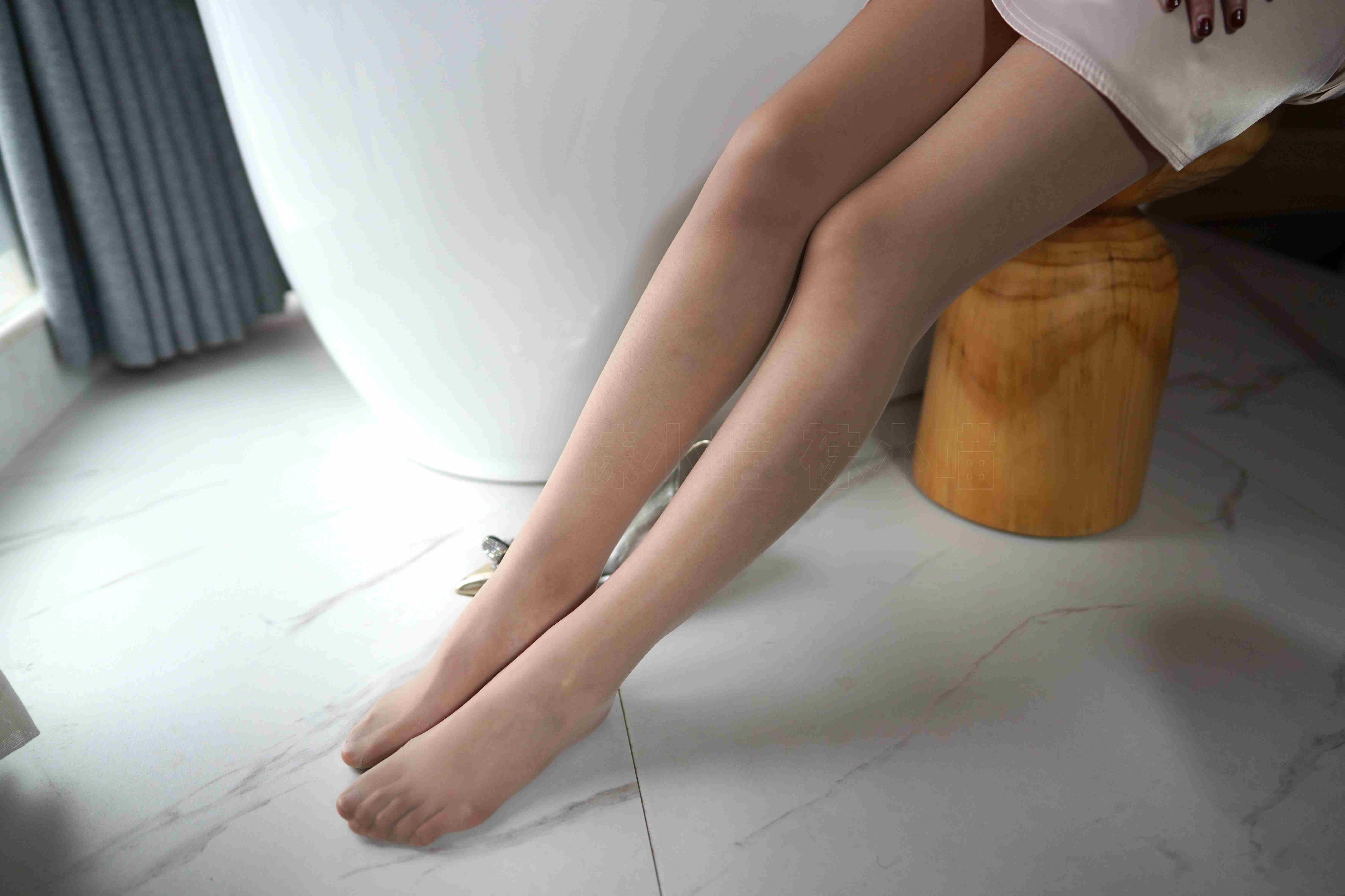 China Beauty Legs and feet 72