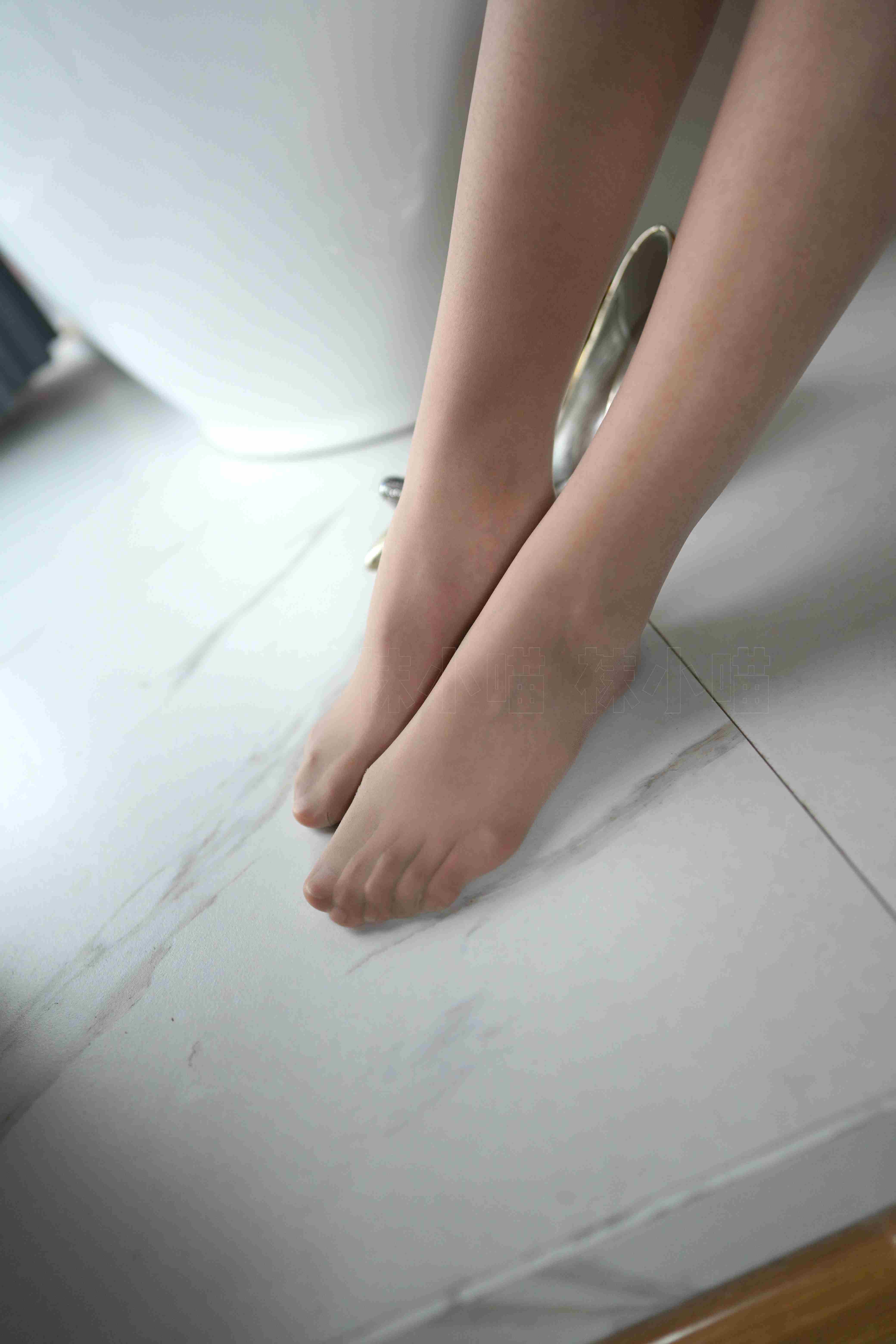 China Beauty Legs and feet 72