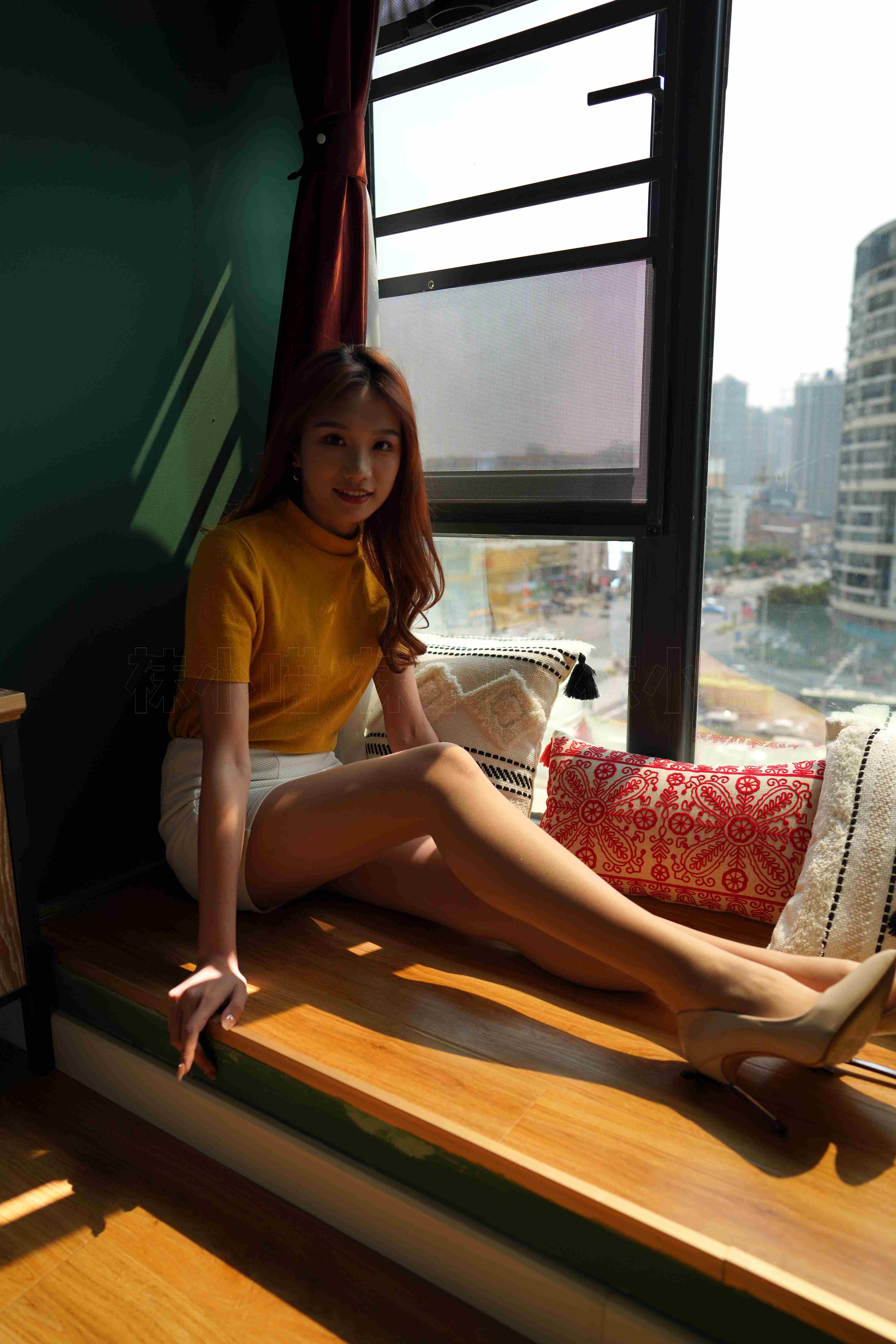 China Beauty Legs and feet 75