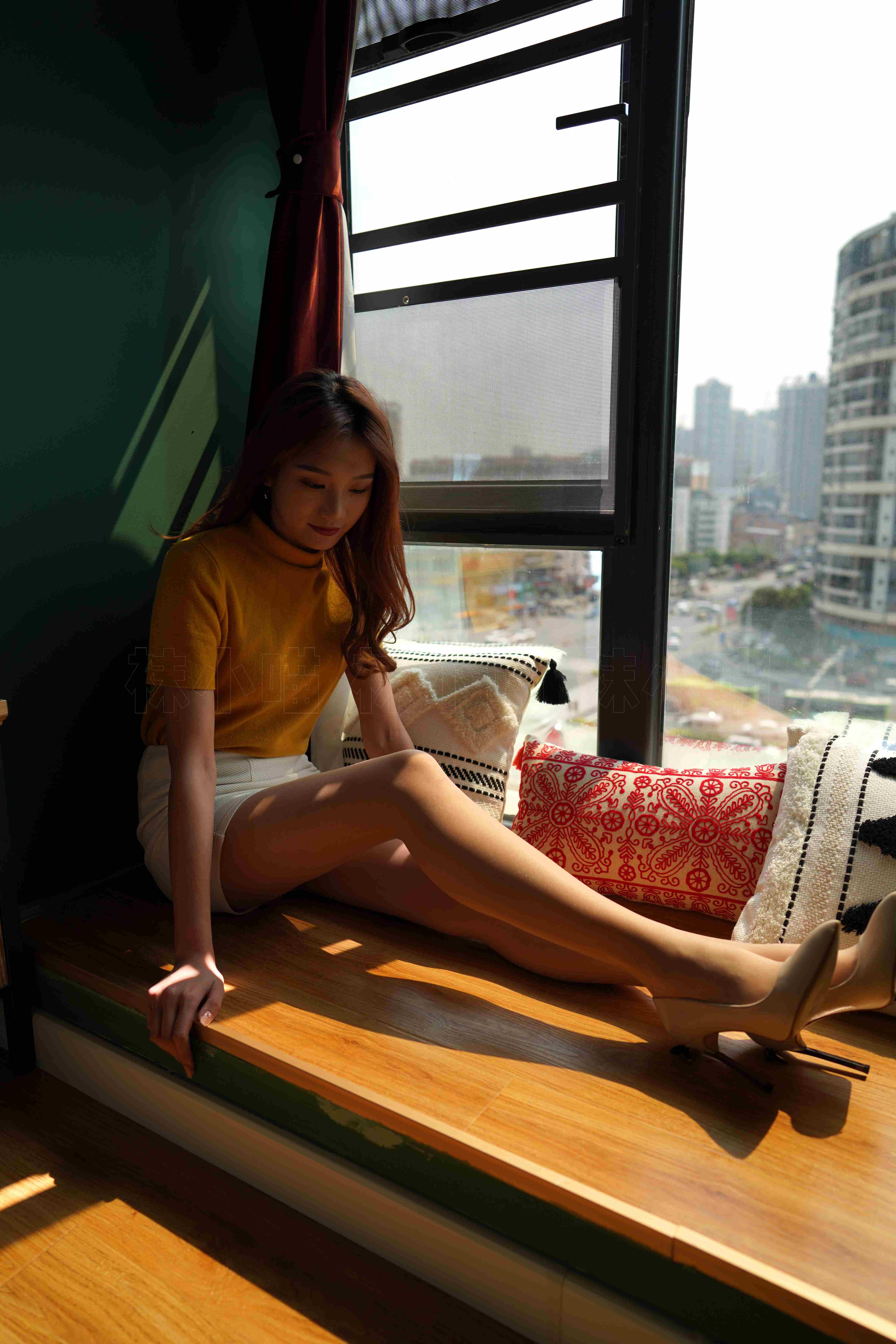 China Beauty Legs and feet 75