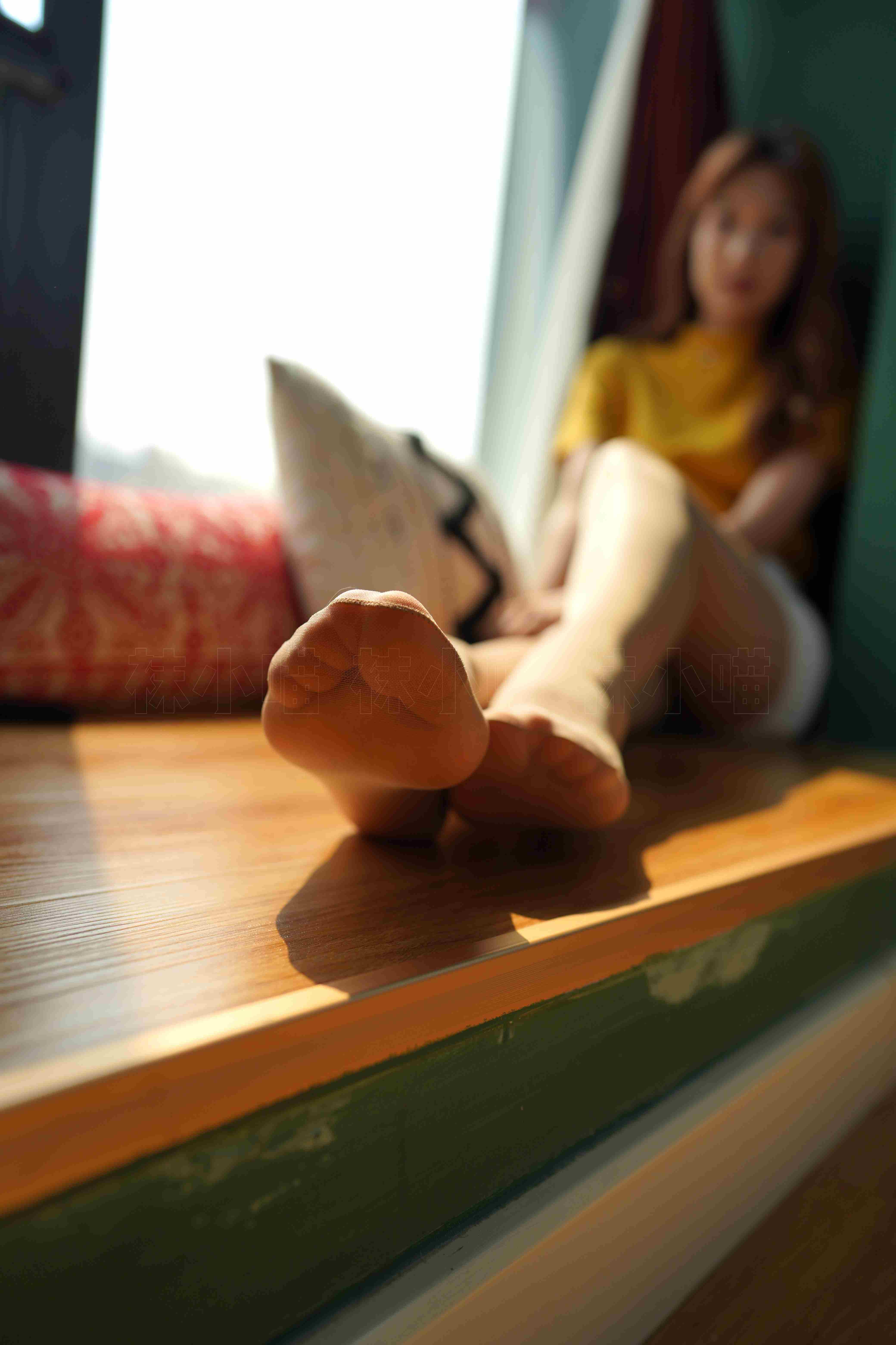 China Beauty Legs and feet 75