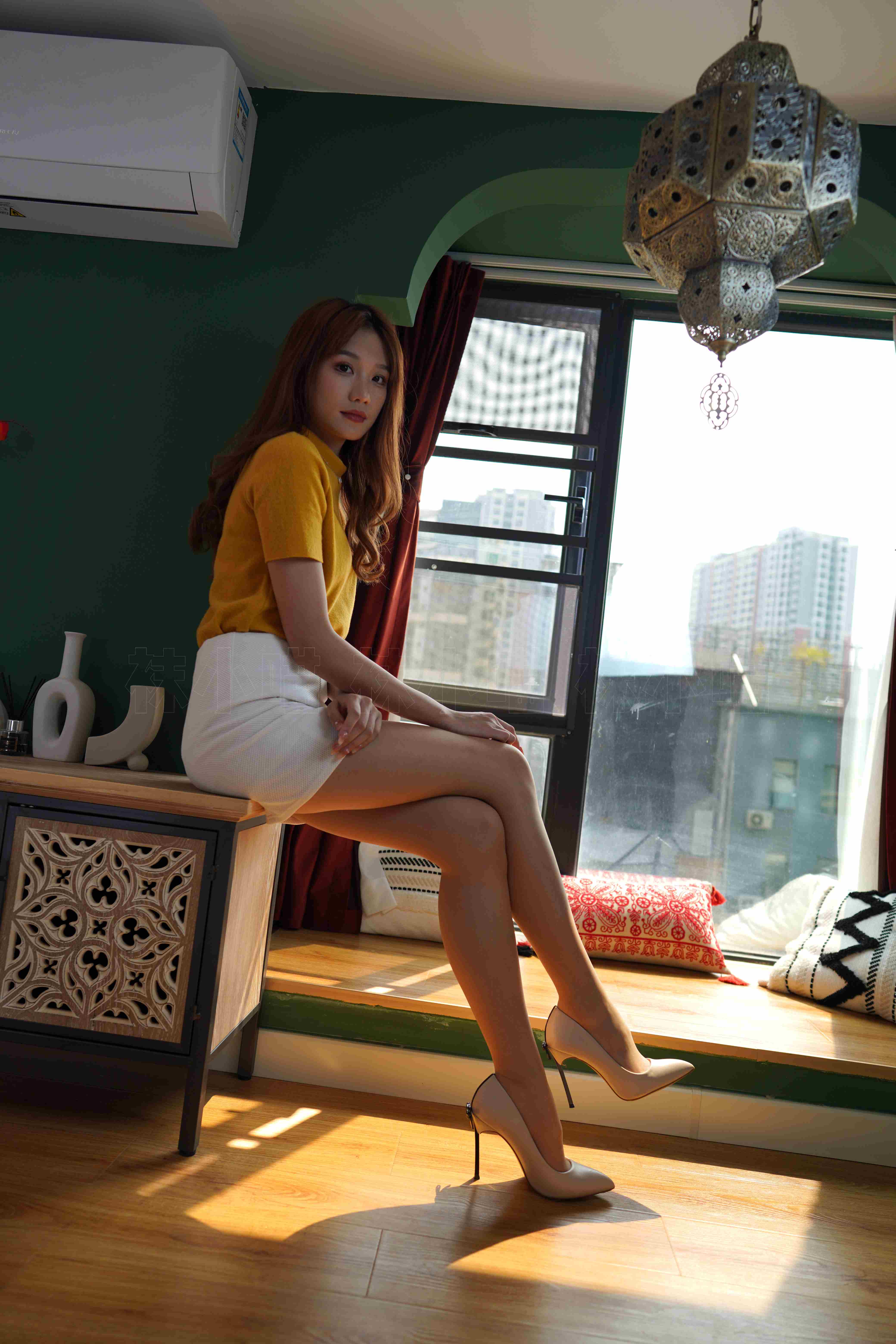 China Beauty Legs and feet 75