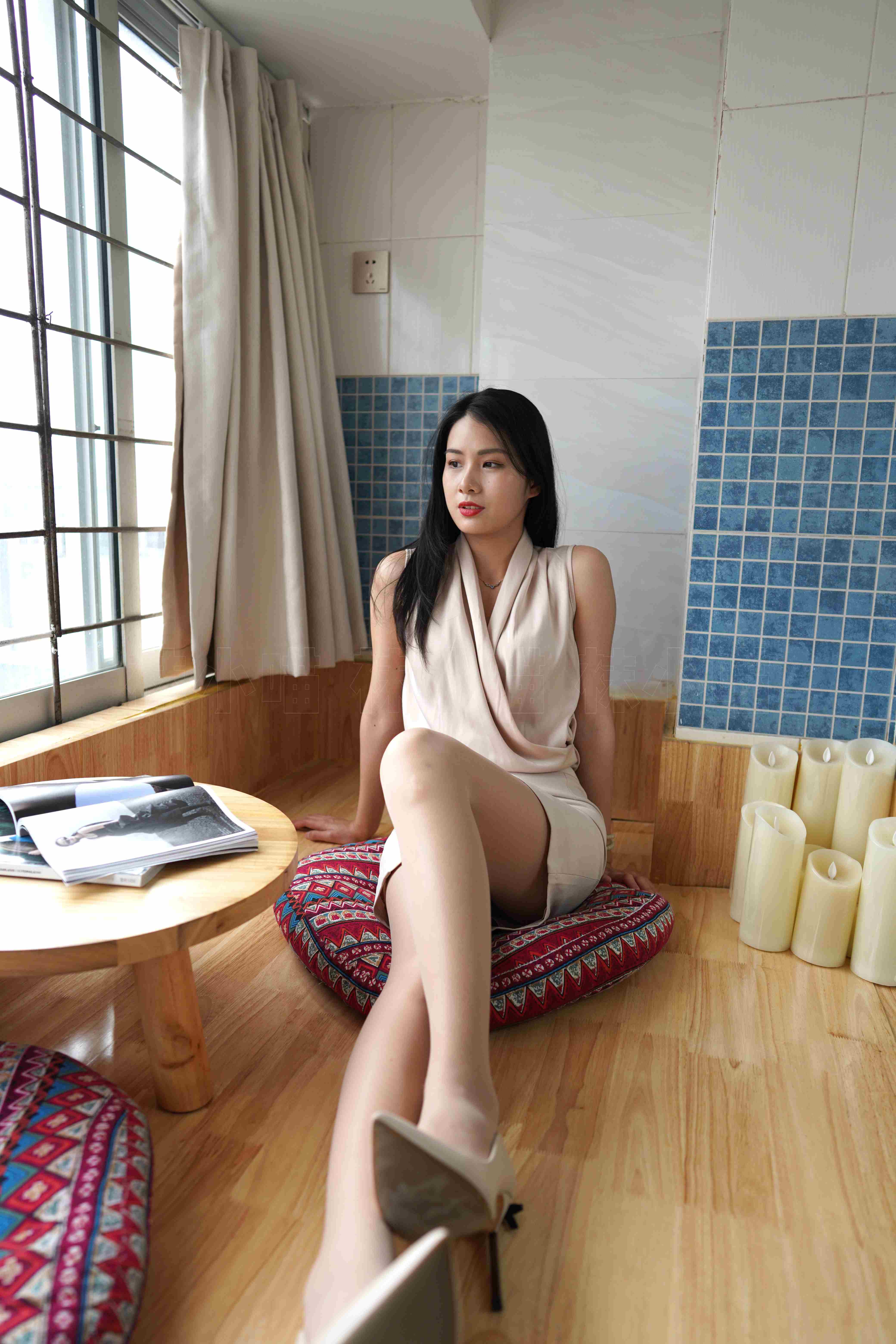 China Beauty Legs and feet 77