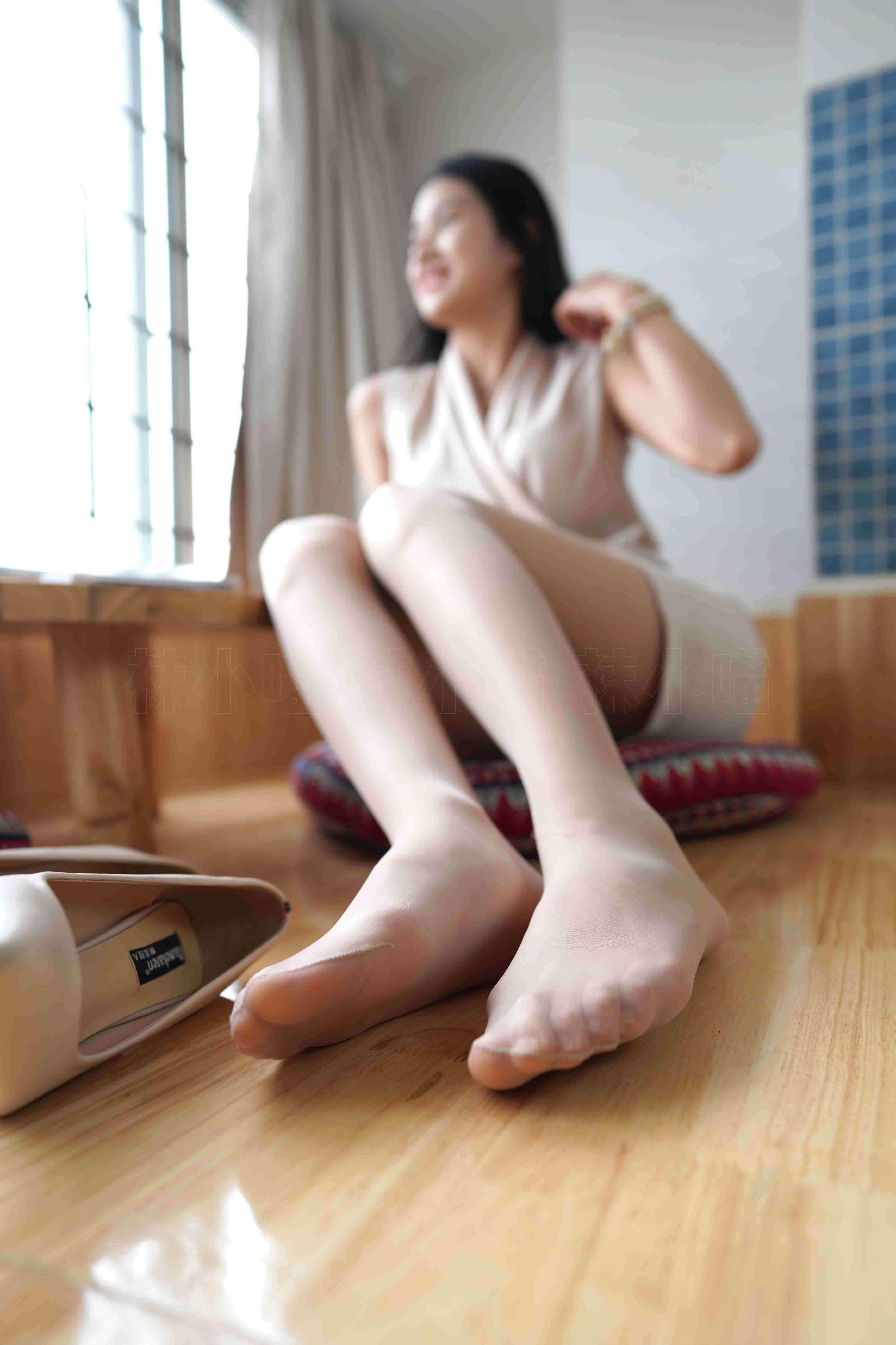 China Beauty Legs and feet 77