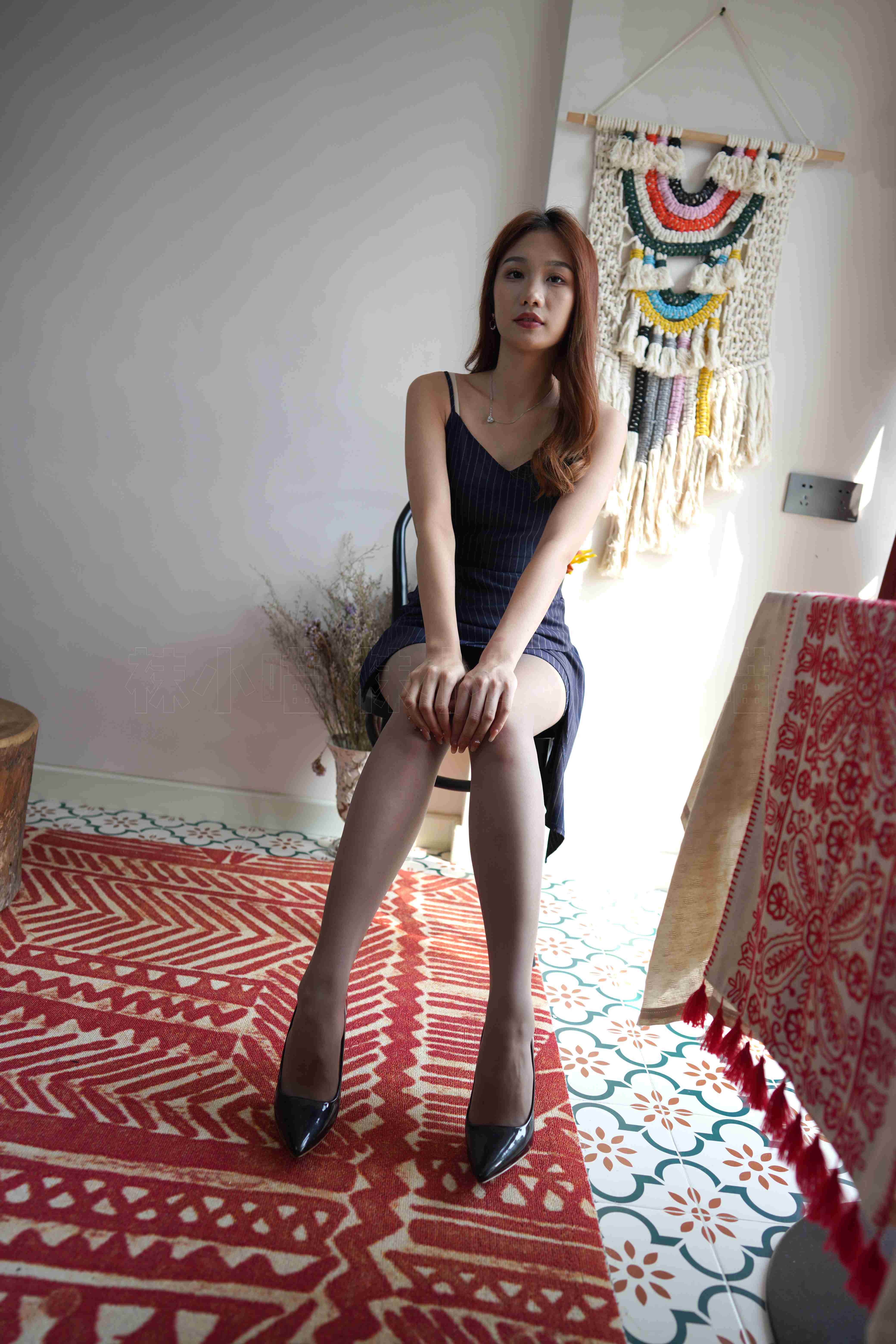 China Beauty Legs and feet 80