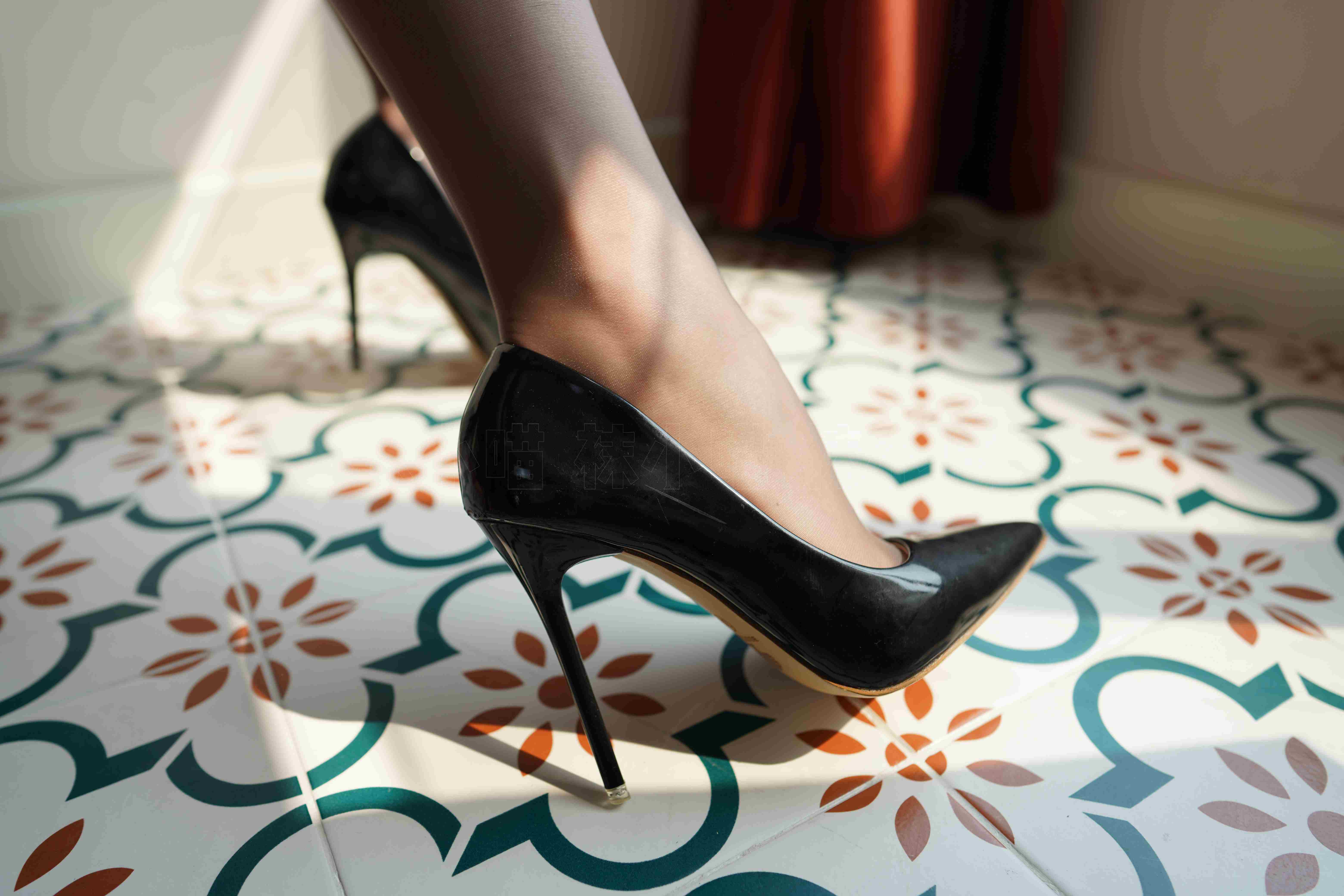 China Beauty Legs and feet 80