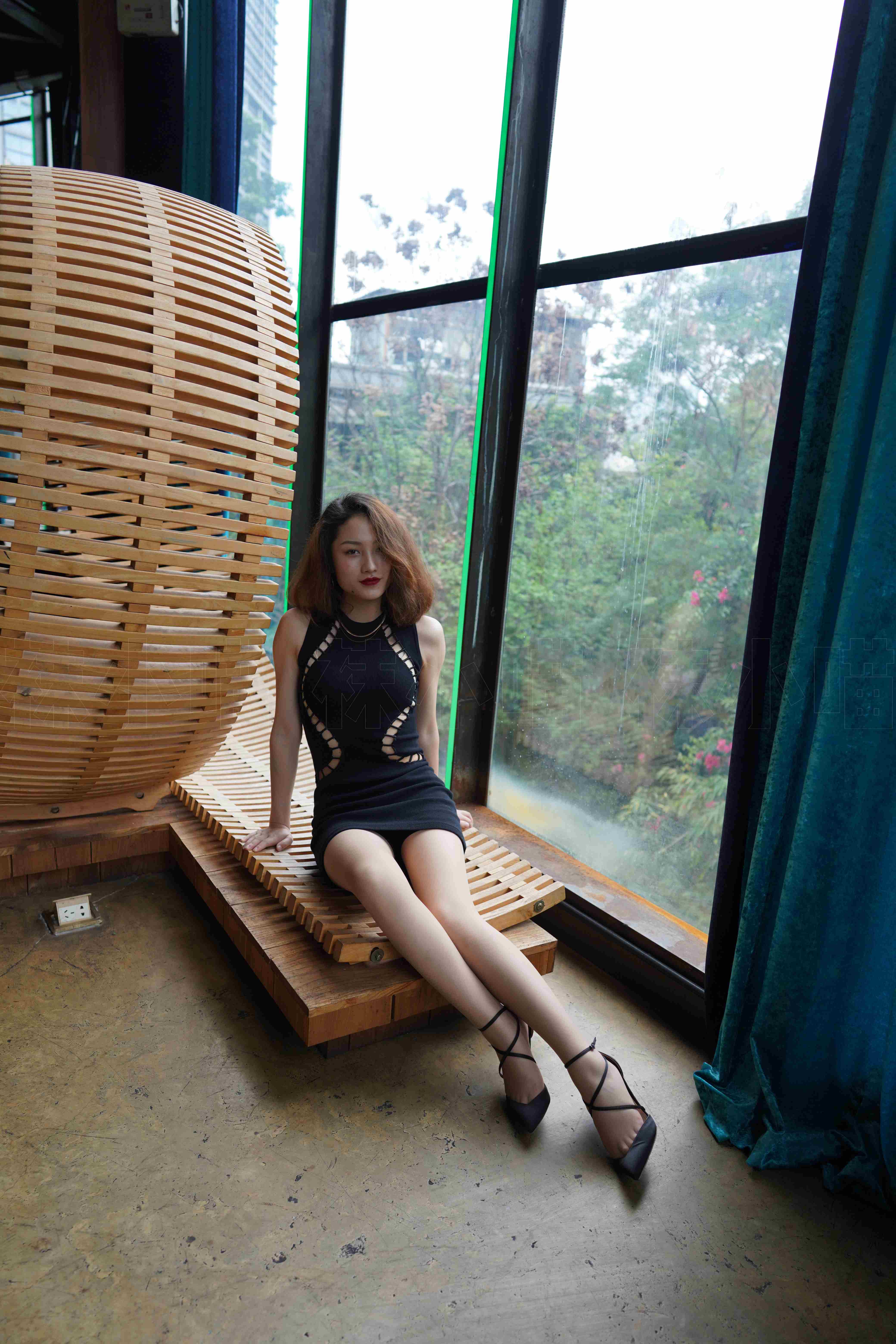 China Beauty Legs and feet 84