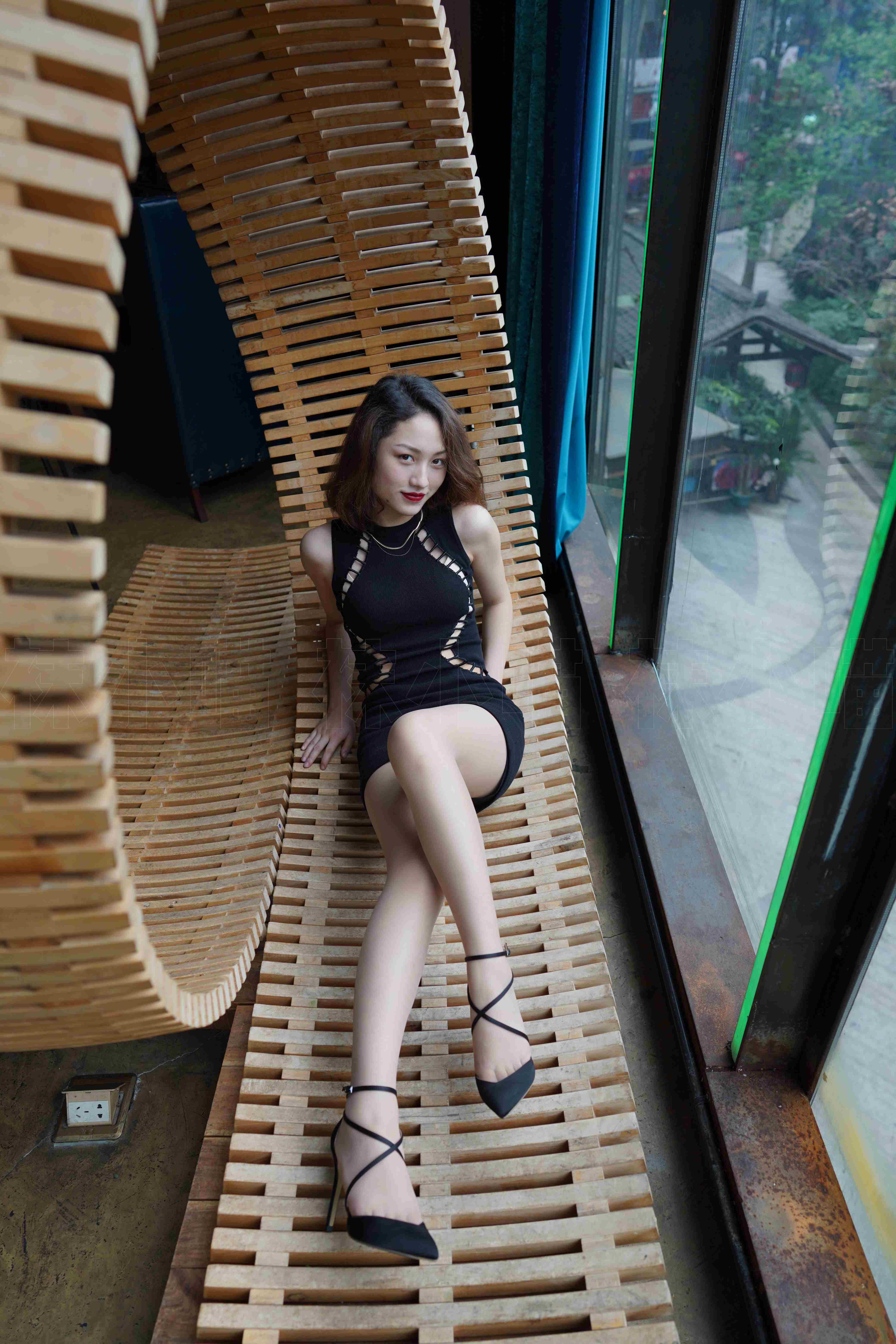 China Beauty Legs and feet 84