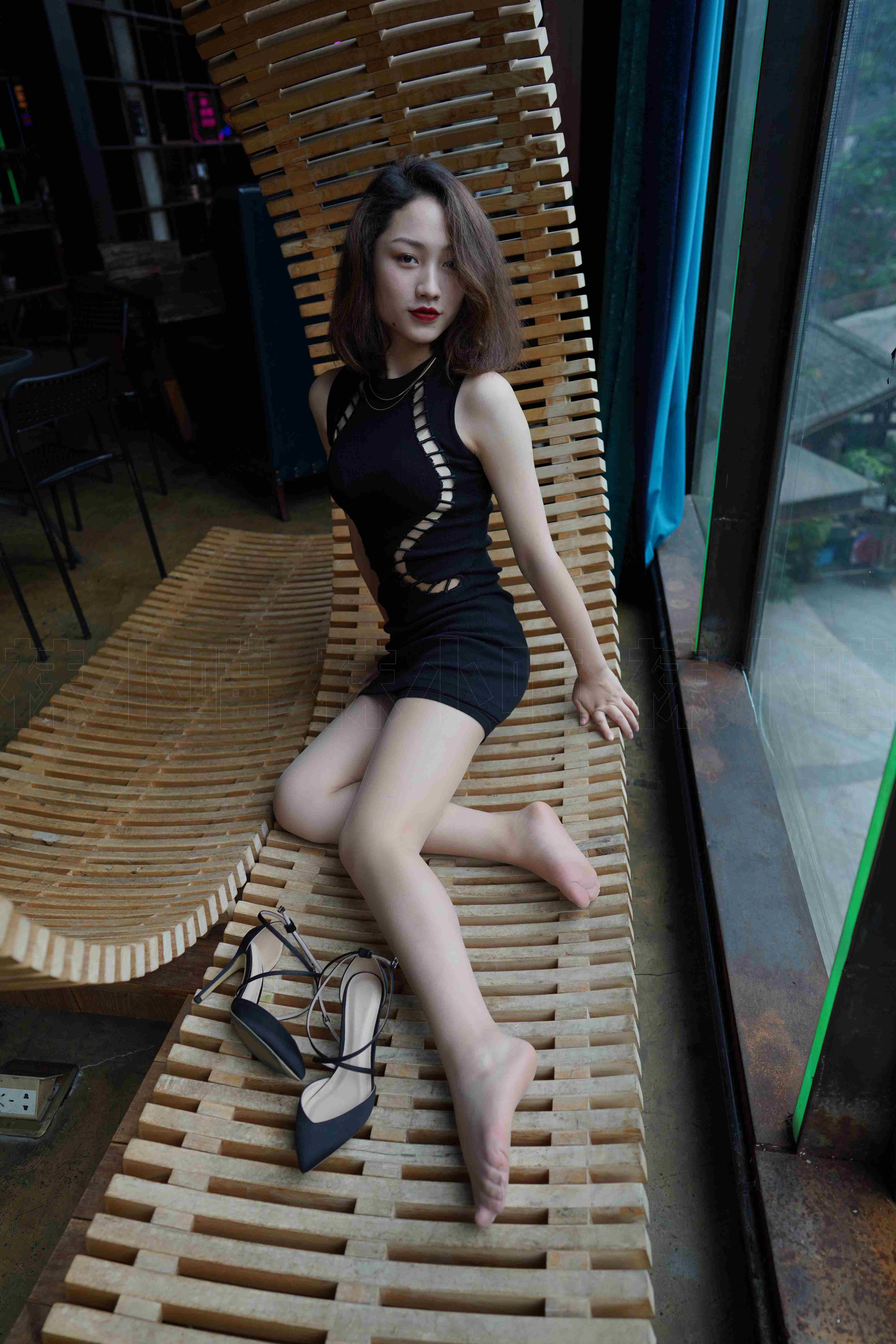 China Beauty Legs and feet 84