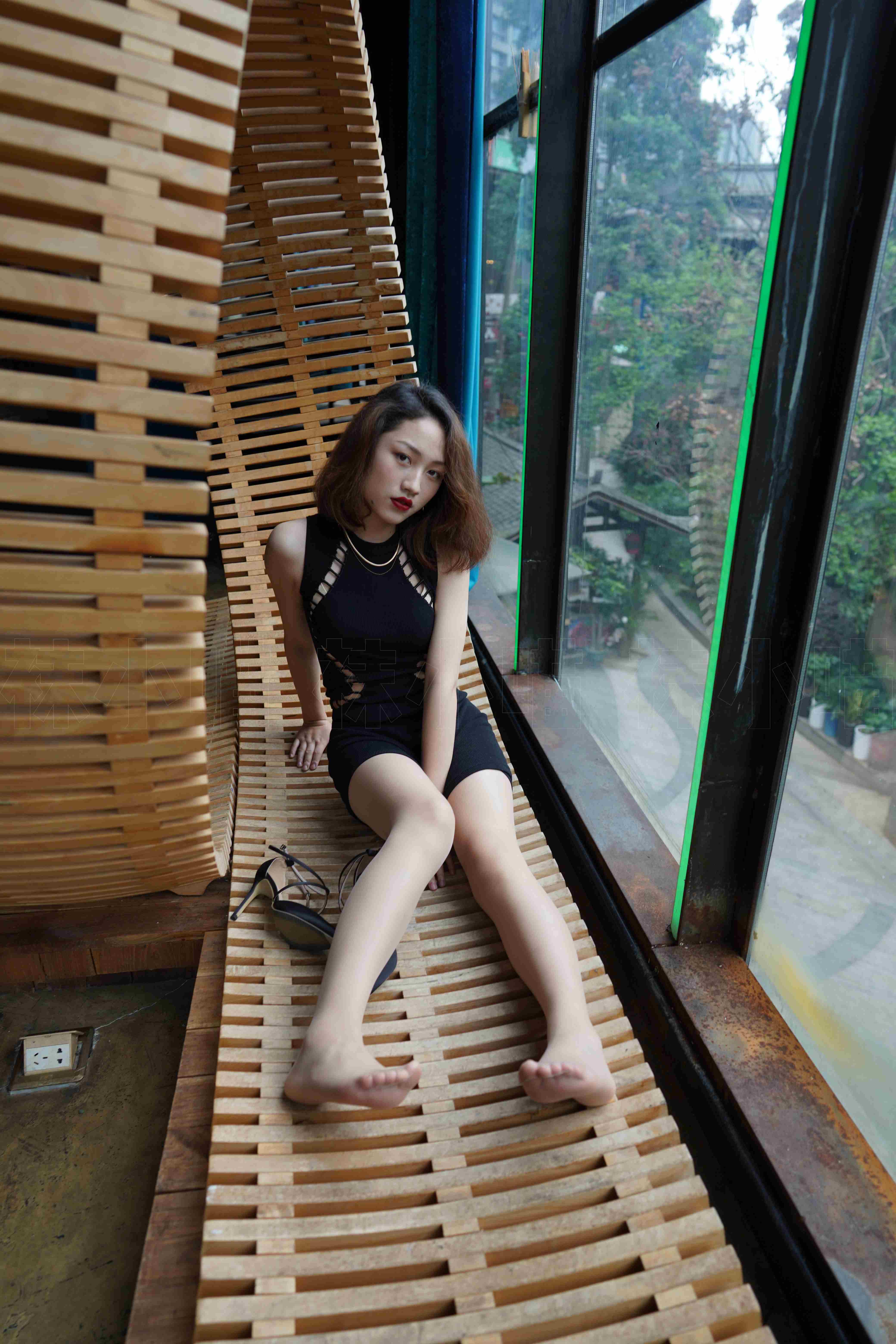 China Beauty Legs and feet 84