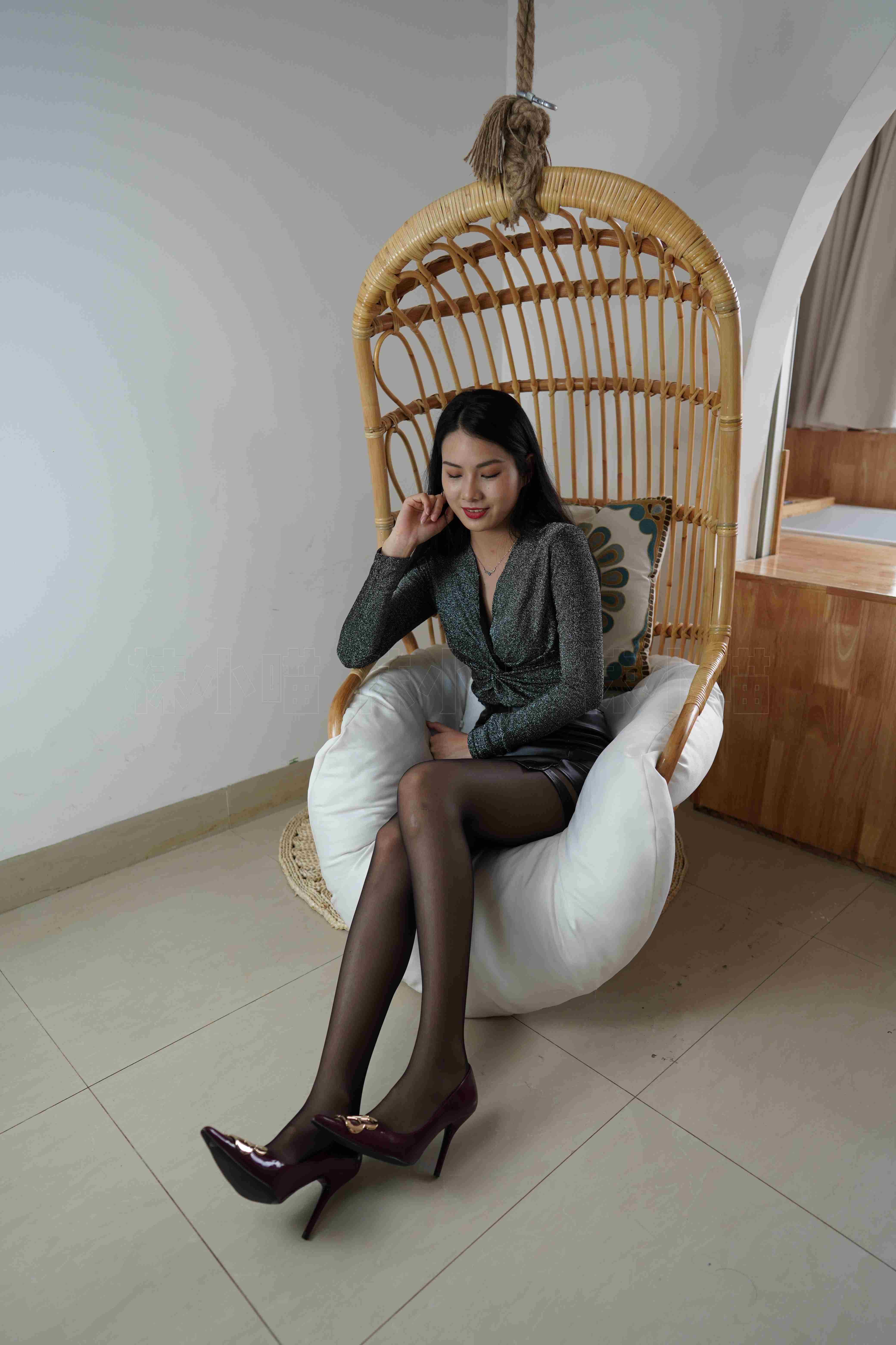 China Beauty Legs and feet 85