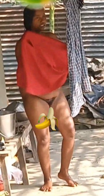 Minoti Singh Bengali aunty nude hot