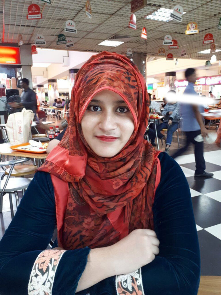 Hot tamil hijab girl