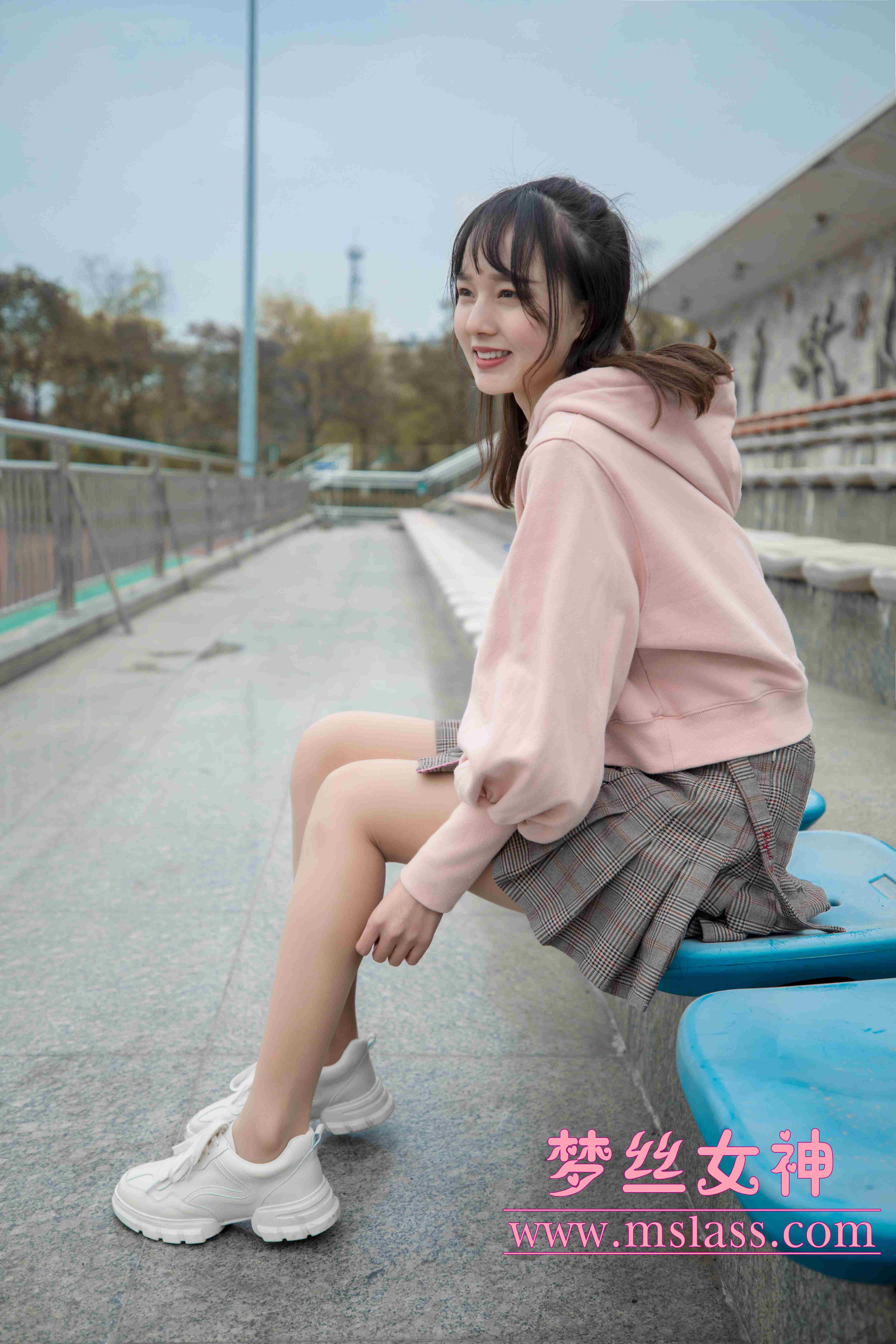 China Beauty Legs and feet 87