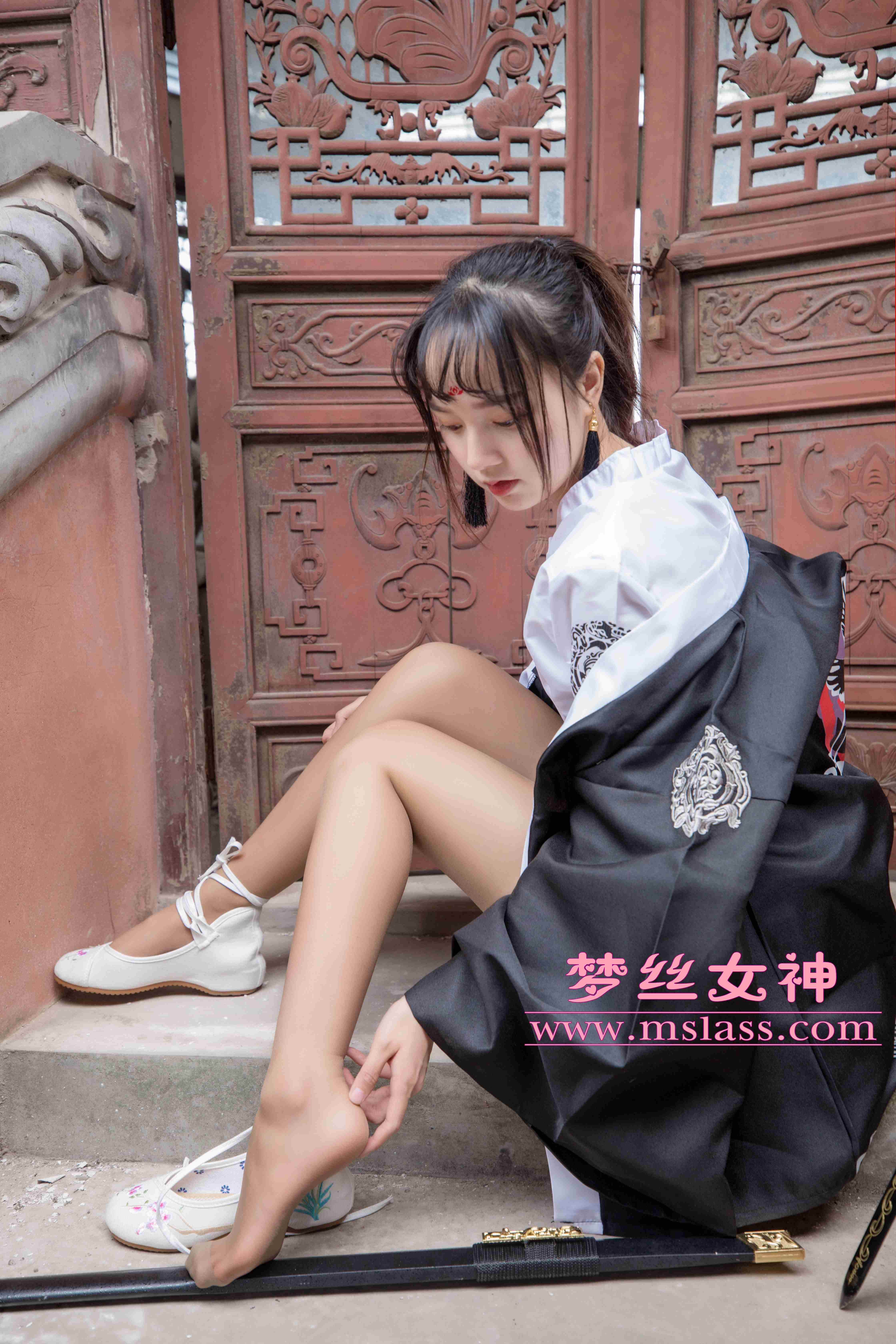 China Beauty Legs and feet 89-1