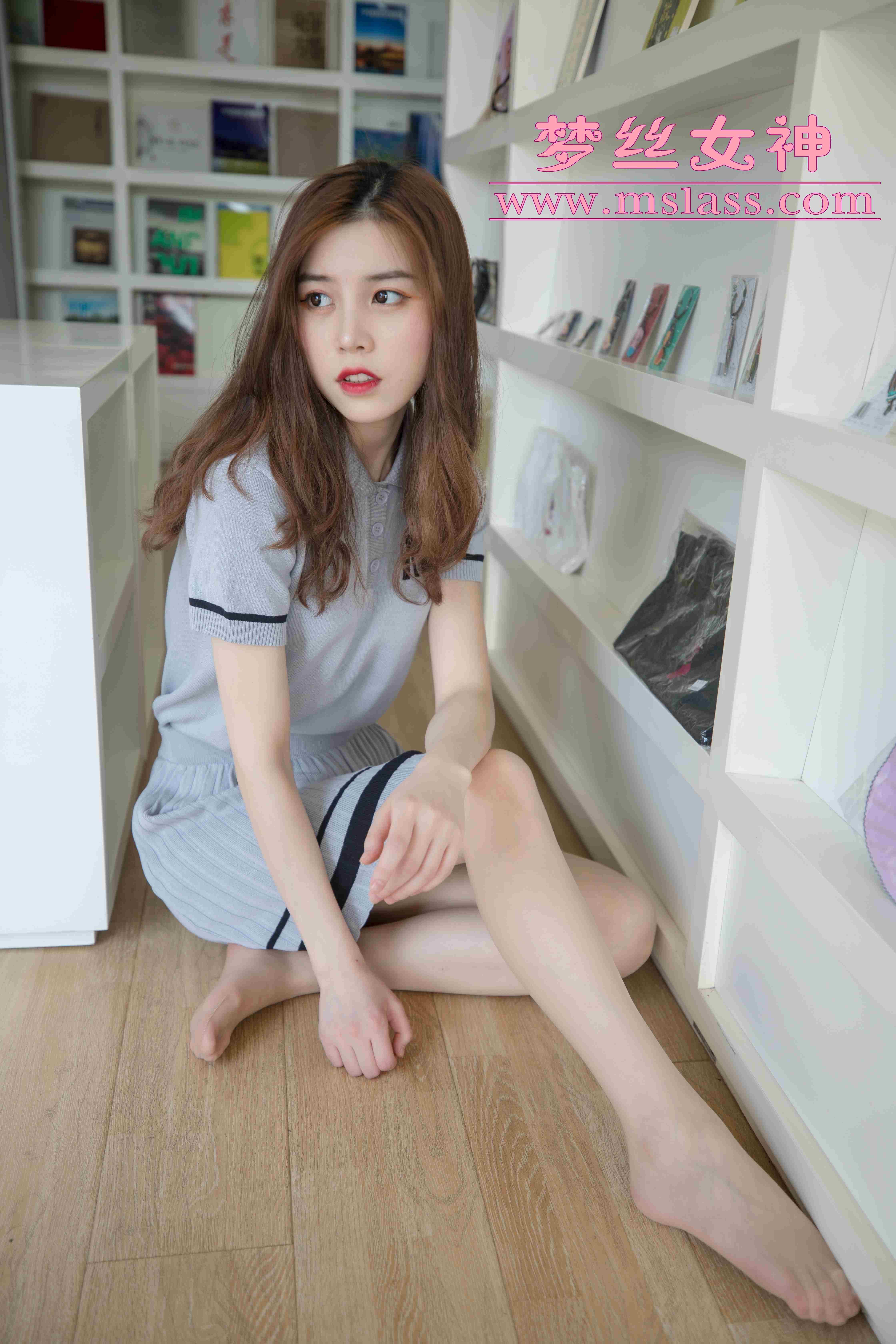 China Beauty Legs and feet 90