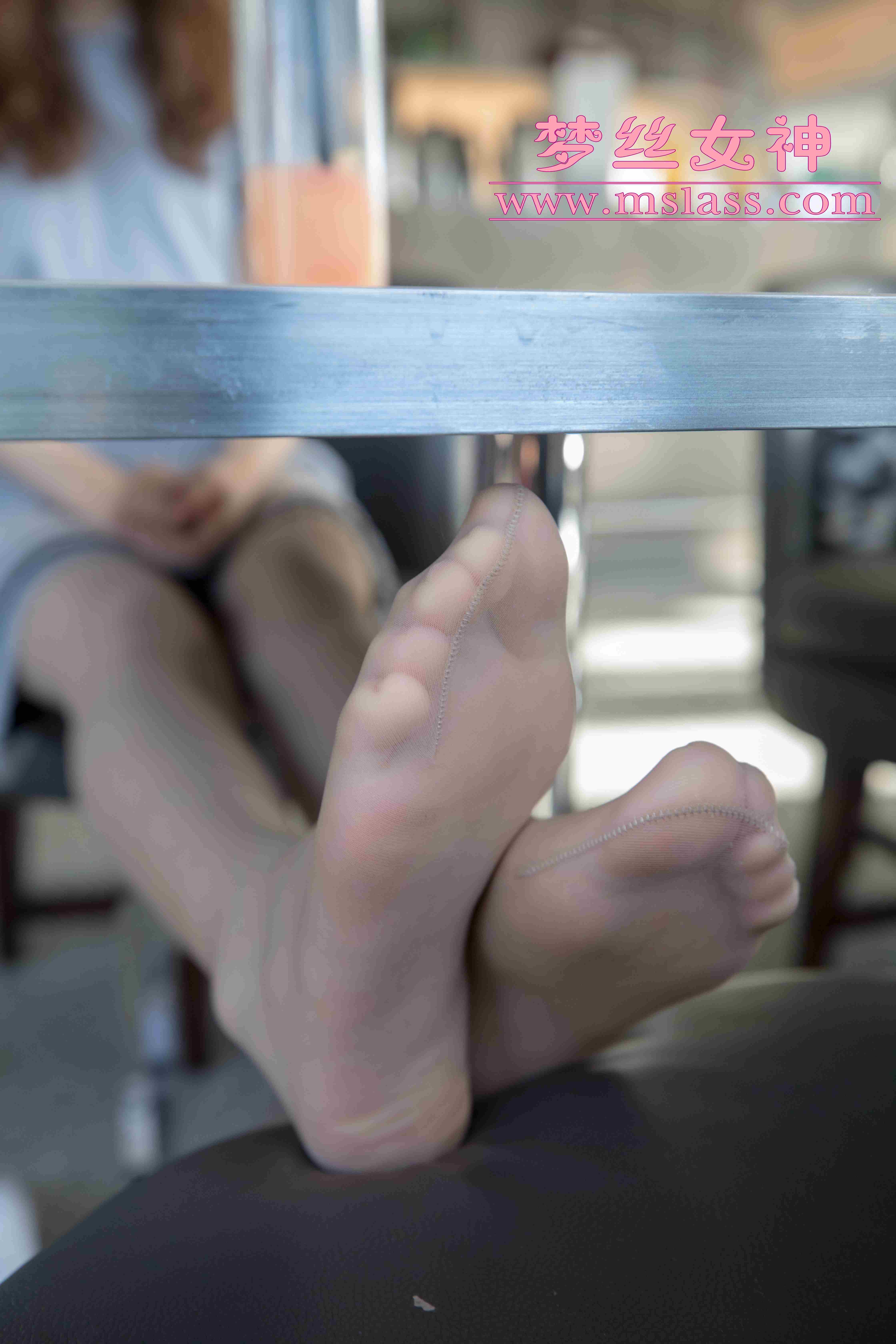 China Beauty Legs and feet 90