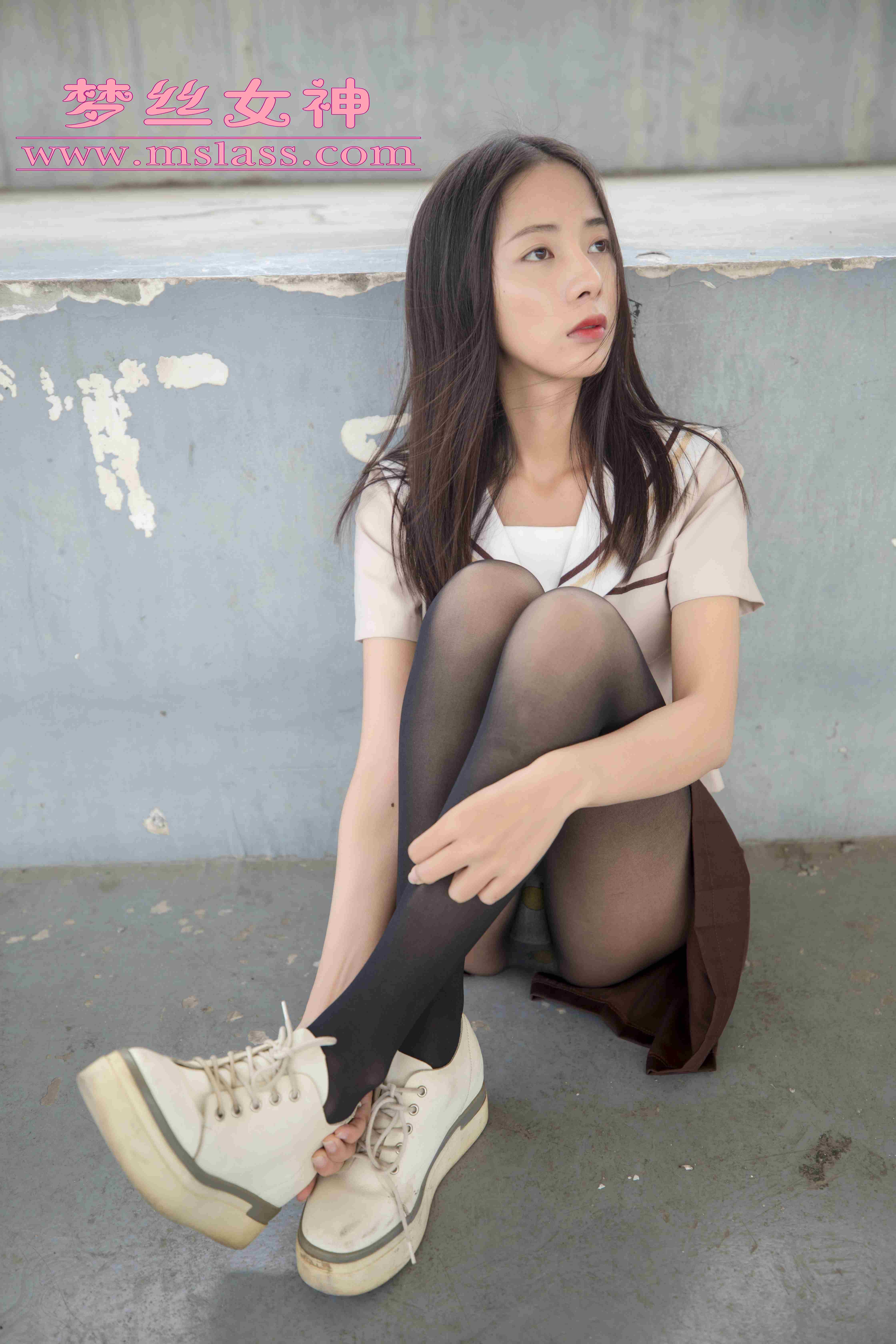 China Beauty Legs and feet 92