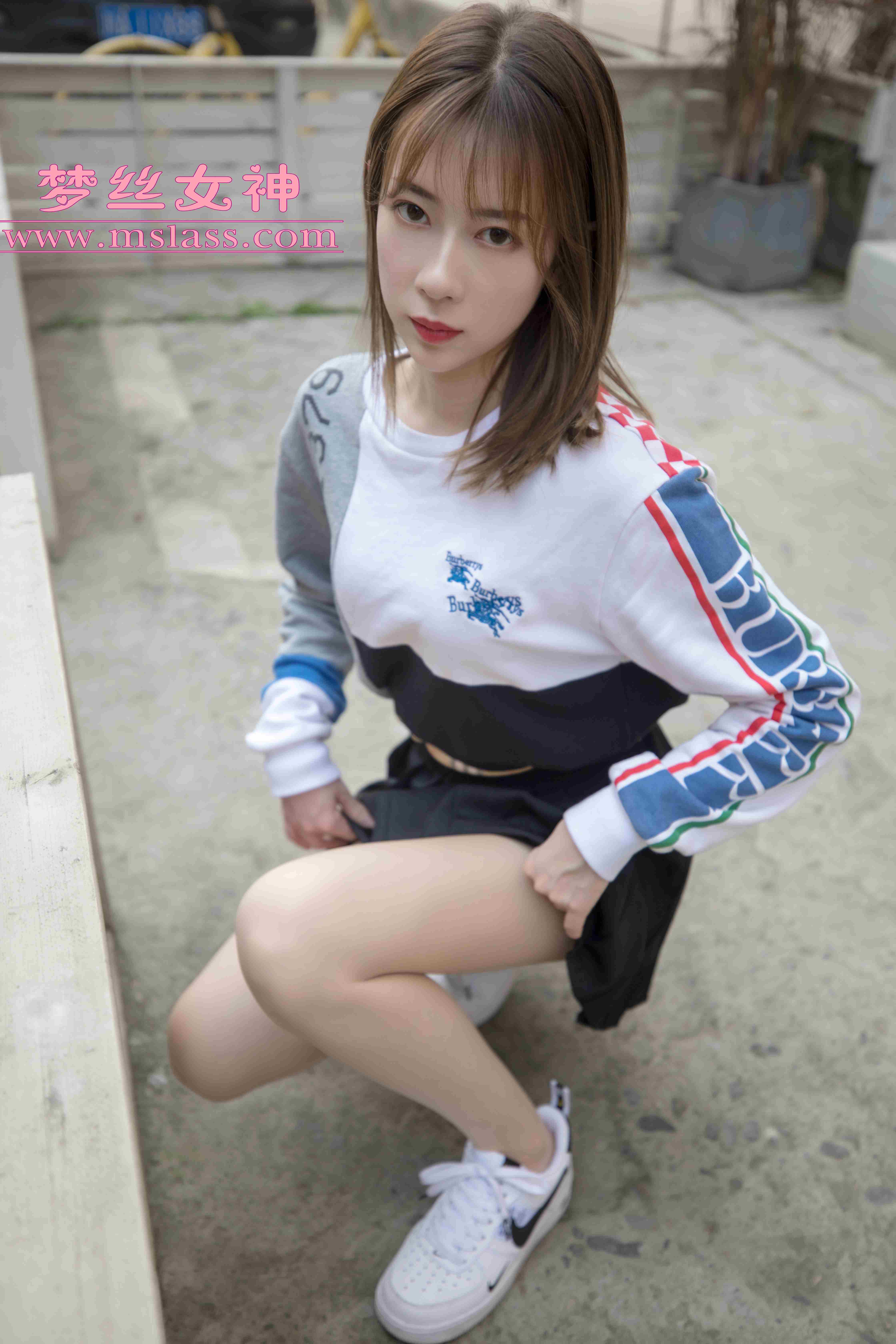 China Beauty Legs and feet 94