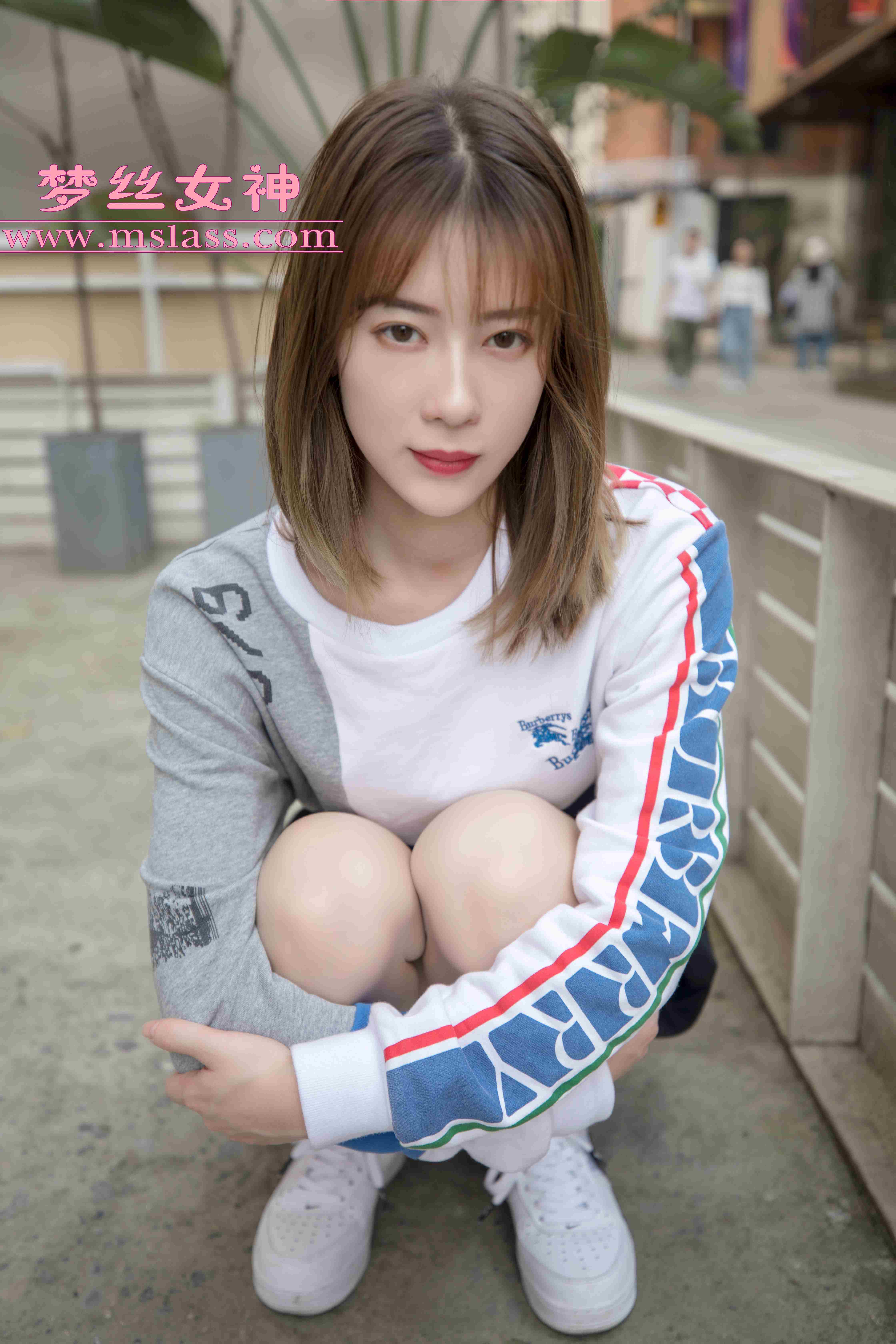 China Beauty Legs and feet 94