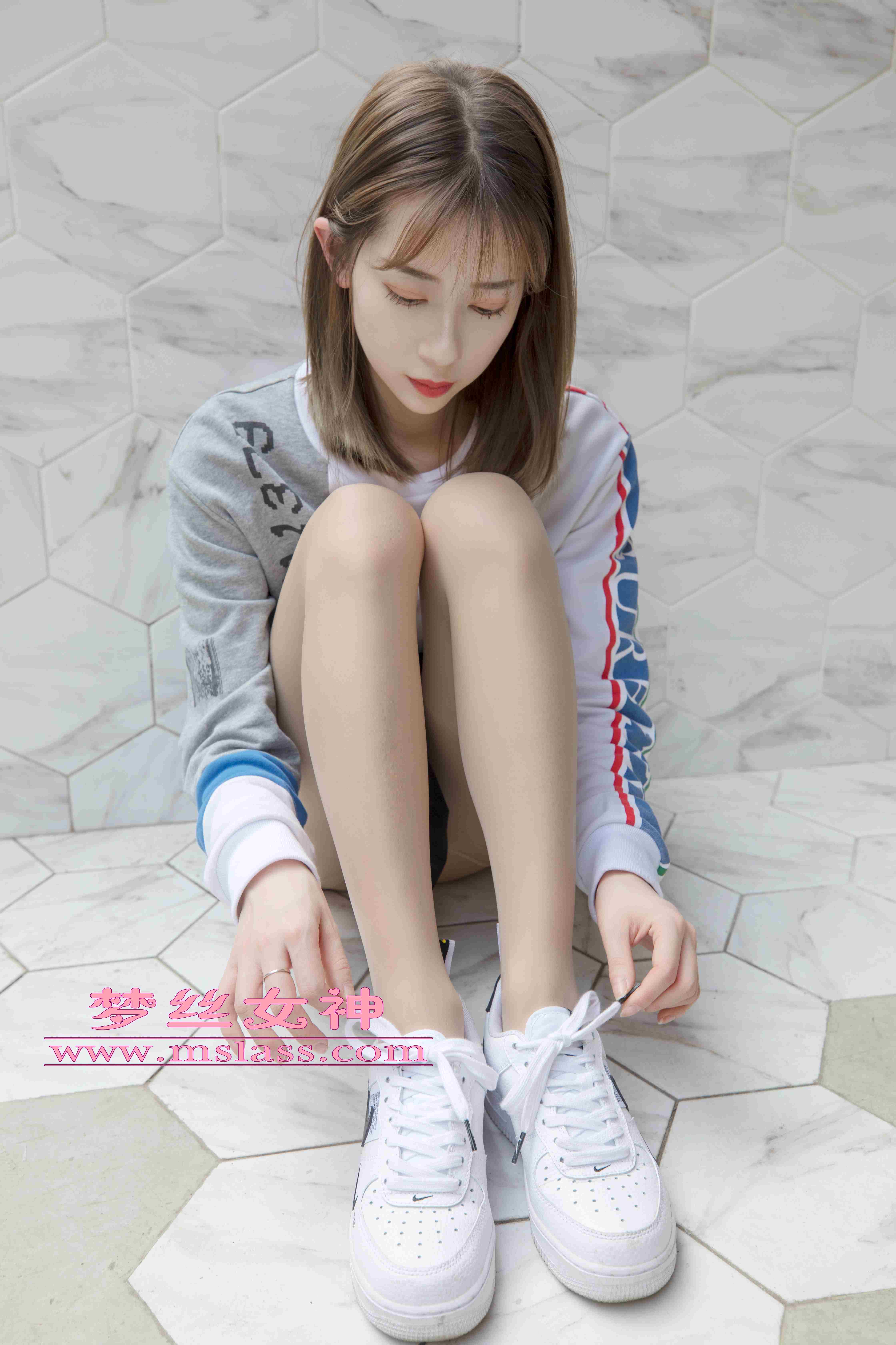 China Beauty Legs and feet 94