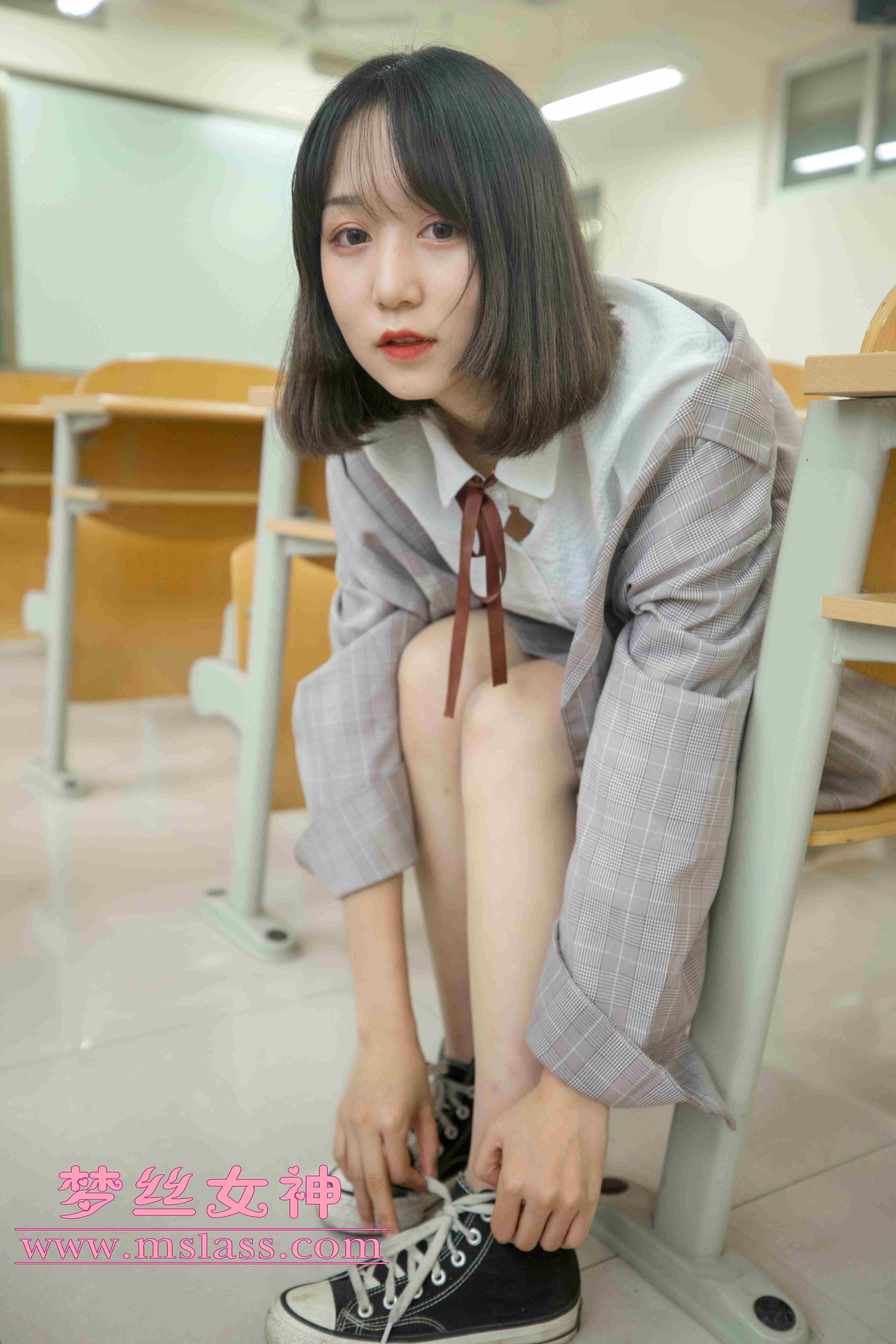 China Beauty Legs and feet 96