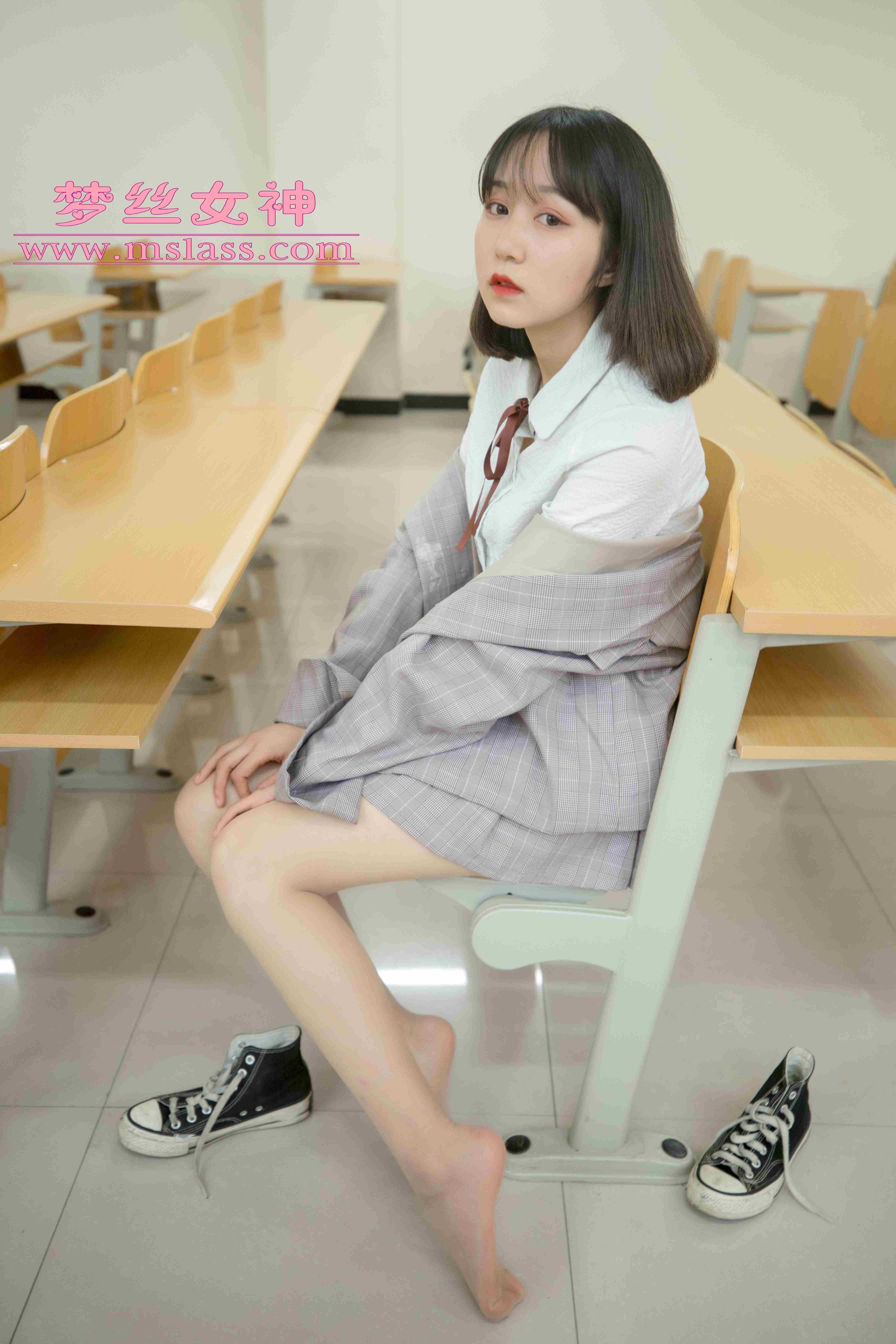 China Beauty Legs and feet 96