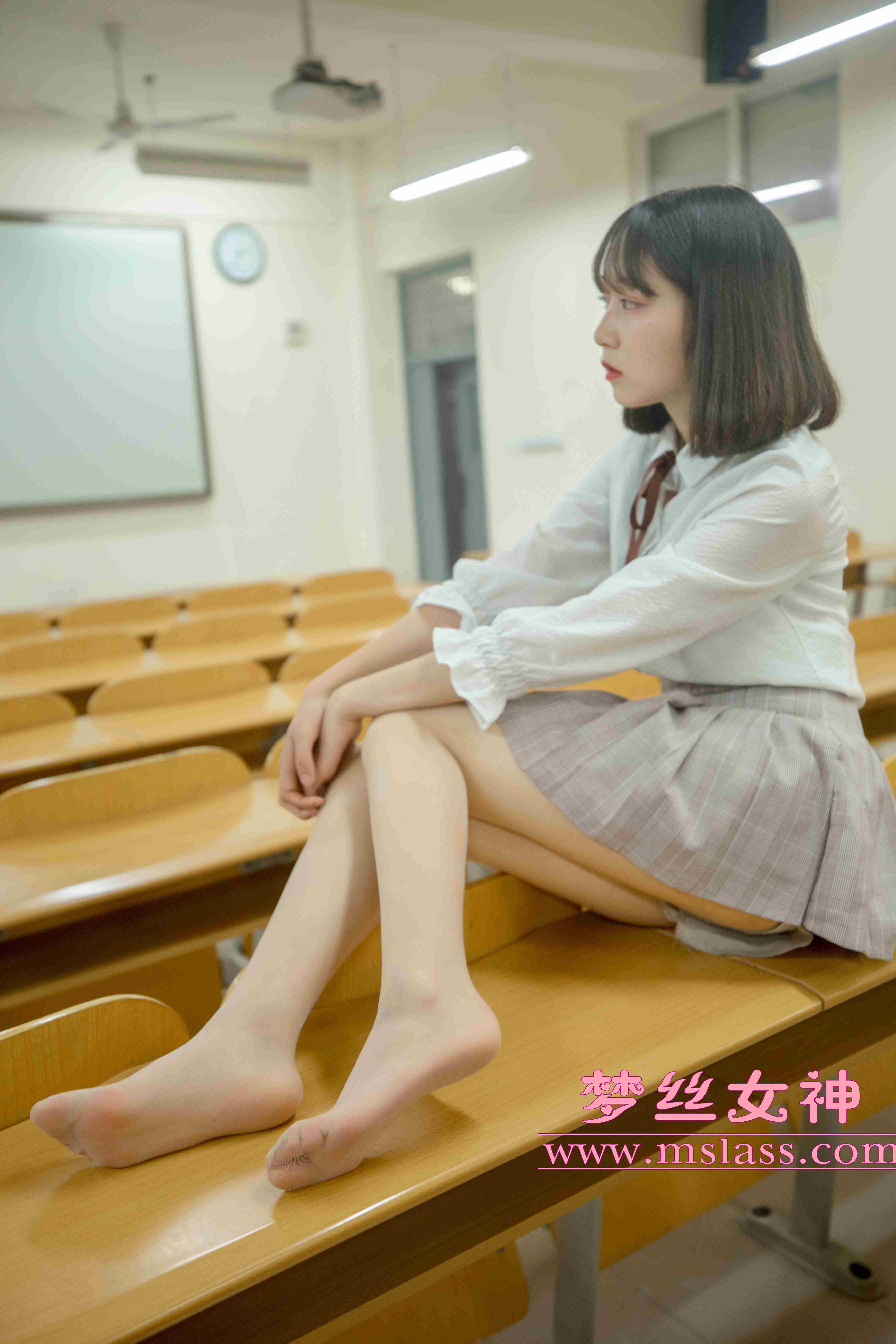 China Beauty Legs and feet 96