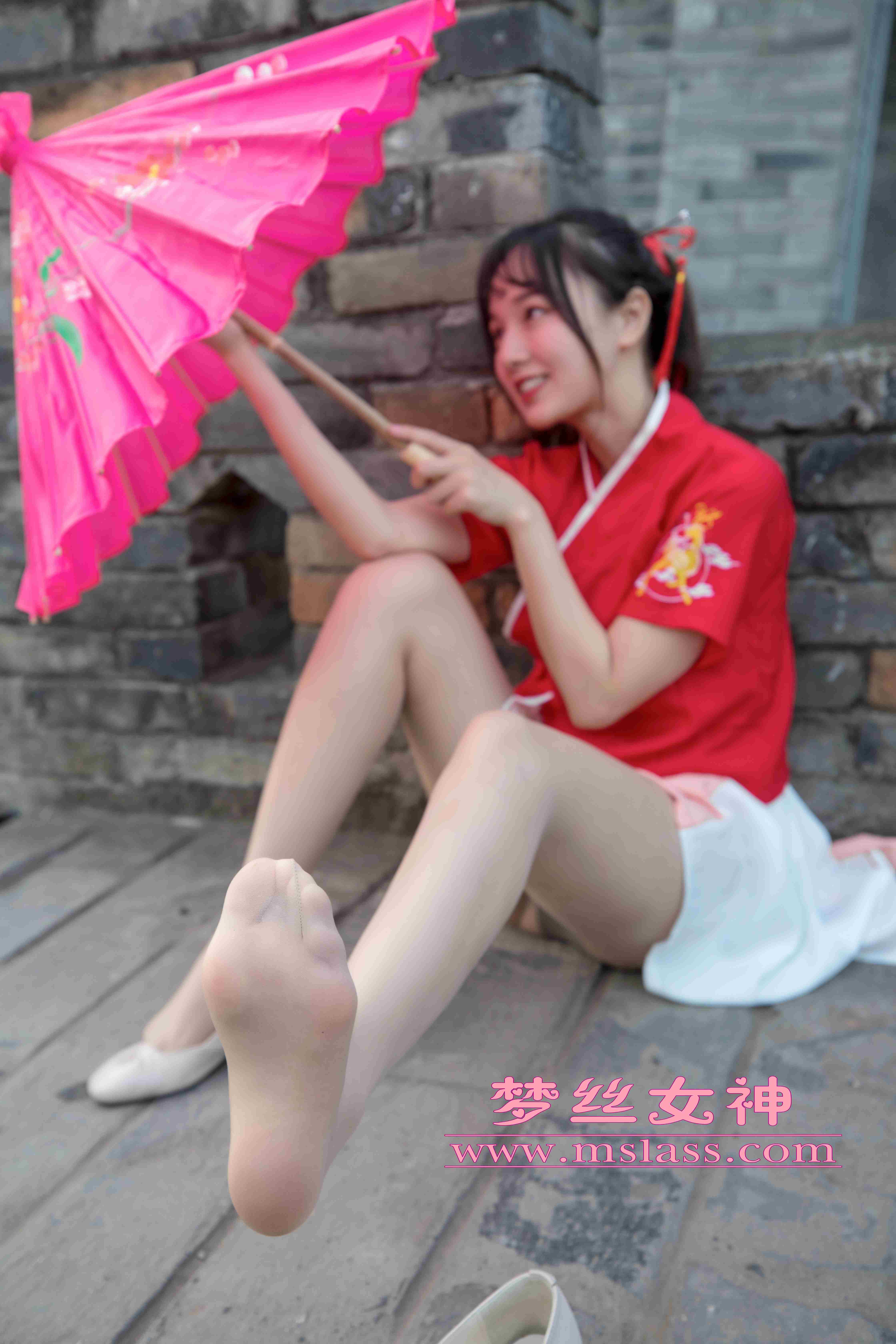 China Beauty Legs and feet 98