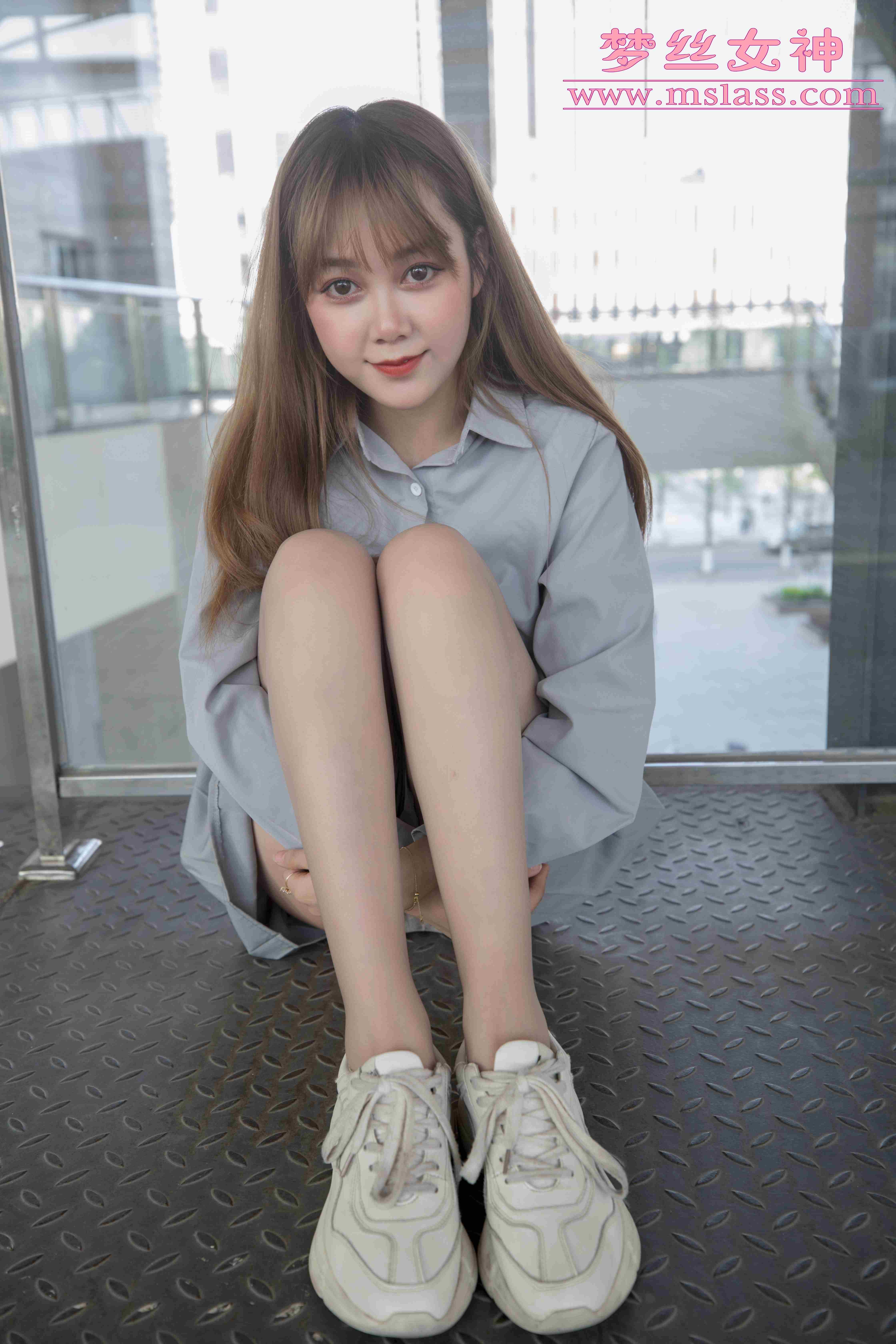 China Beauty Legs and feet 99
