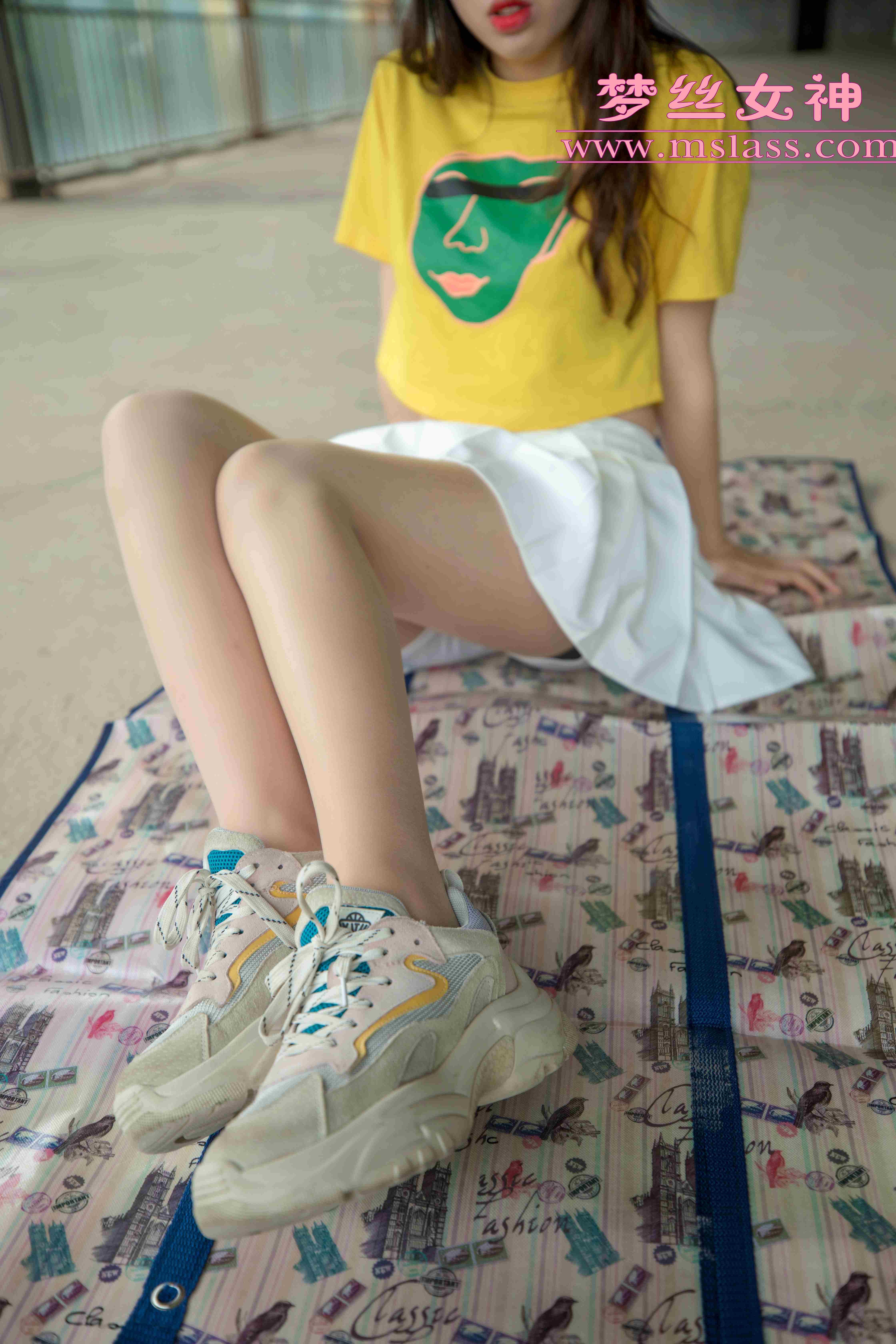 China Beauty Legs and feet 100