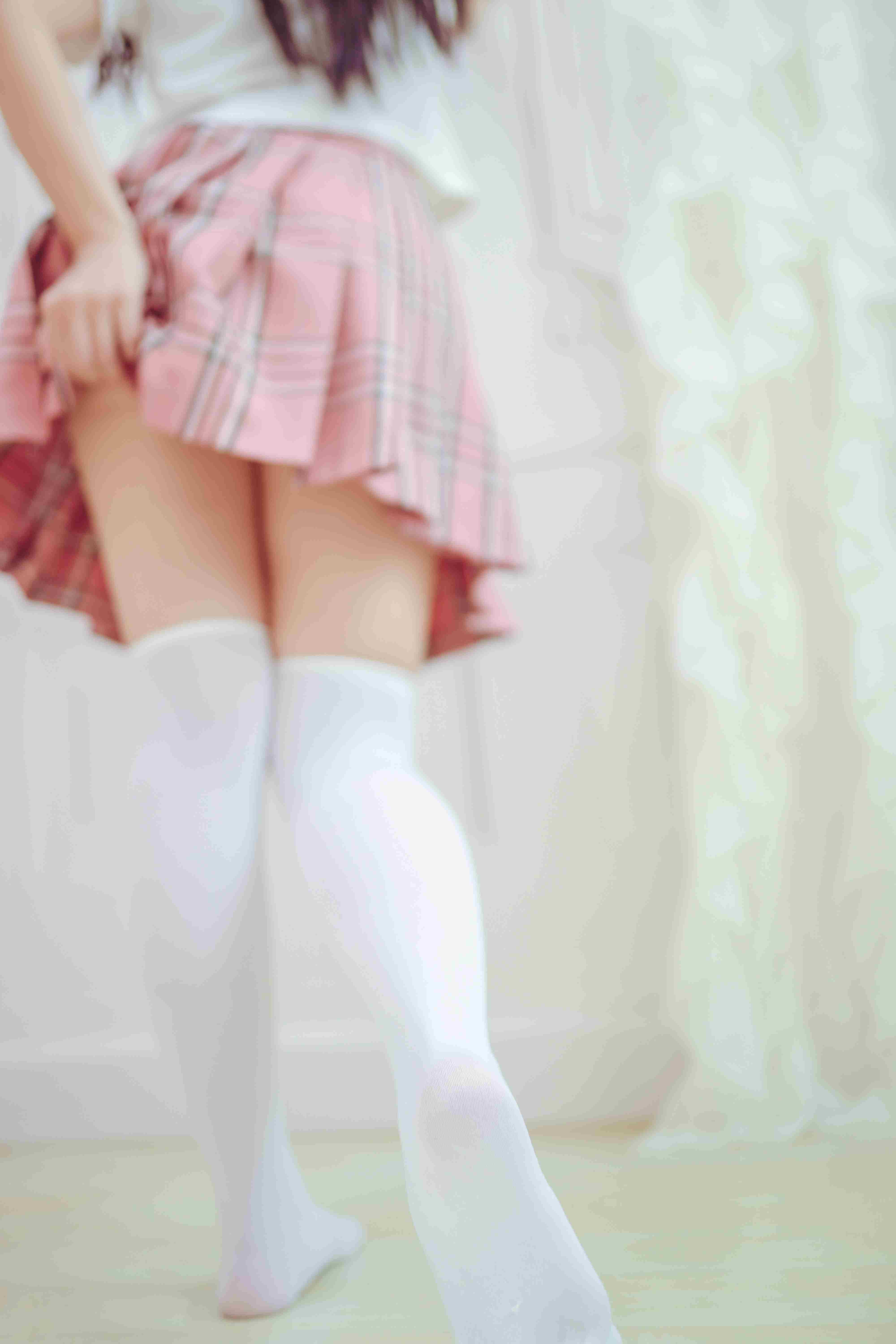 China Beauty Legs and feet 101