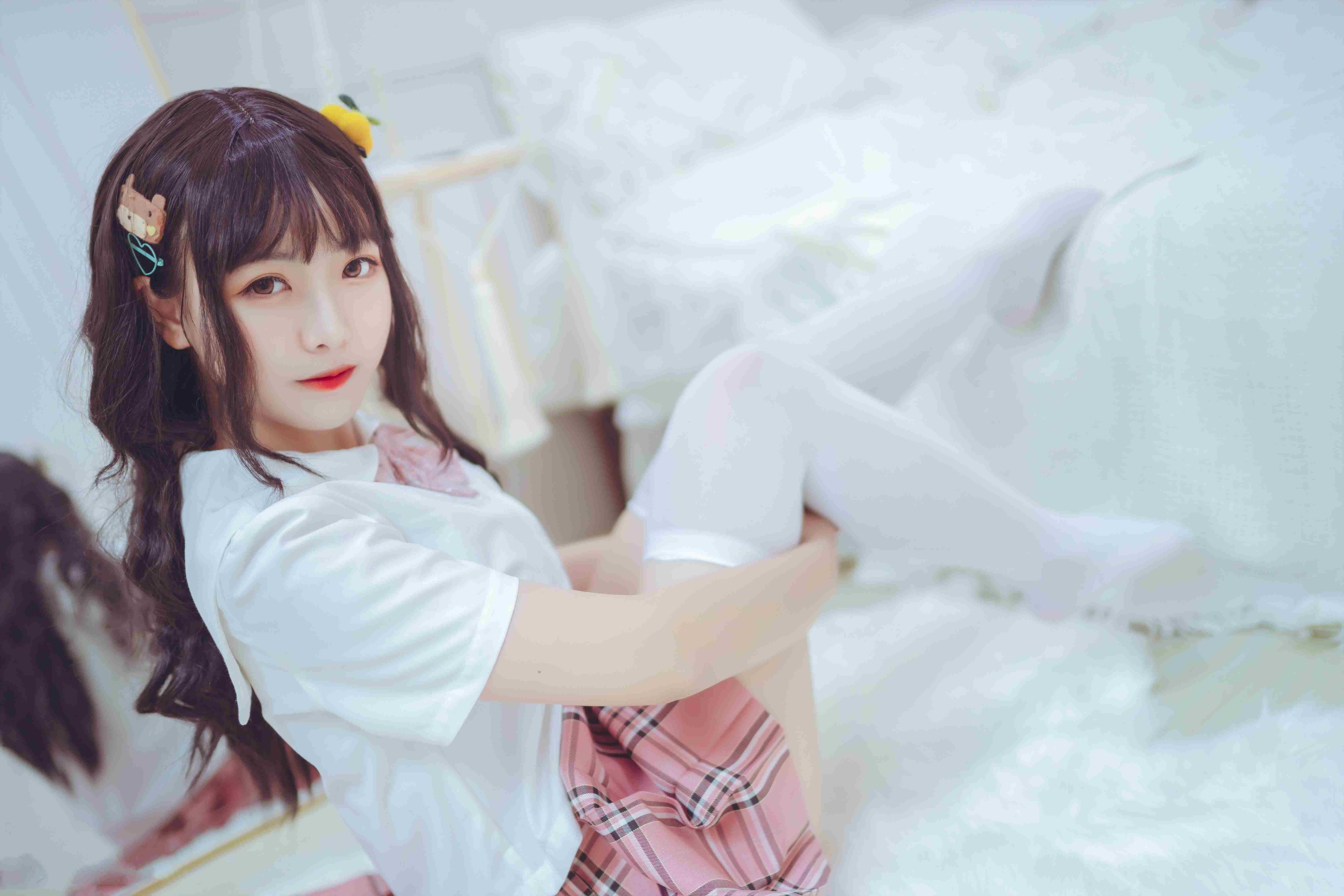 China Beauty Legs and feet 101