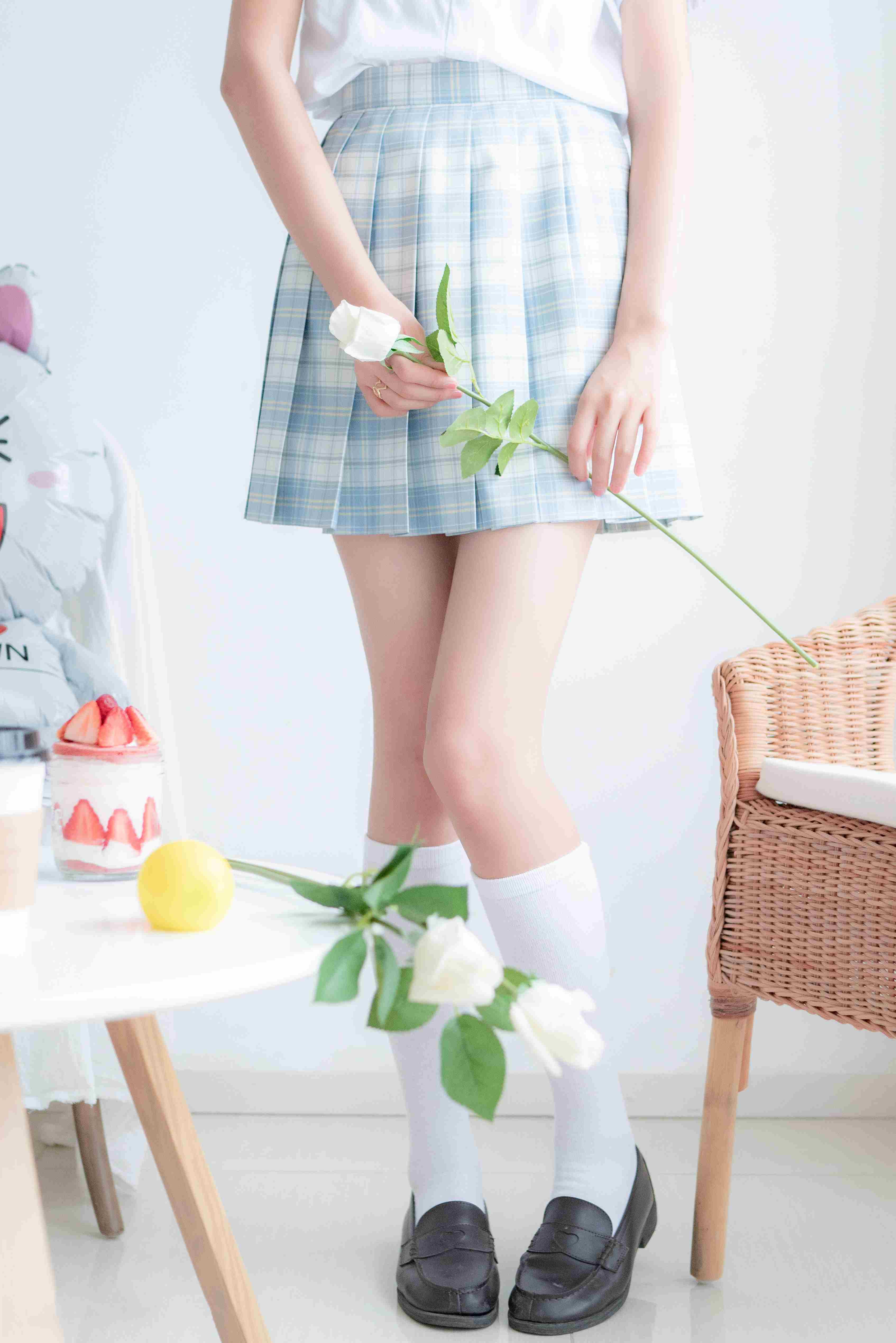 China Beauty Legs and feet 103